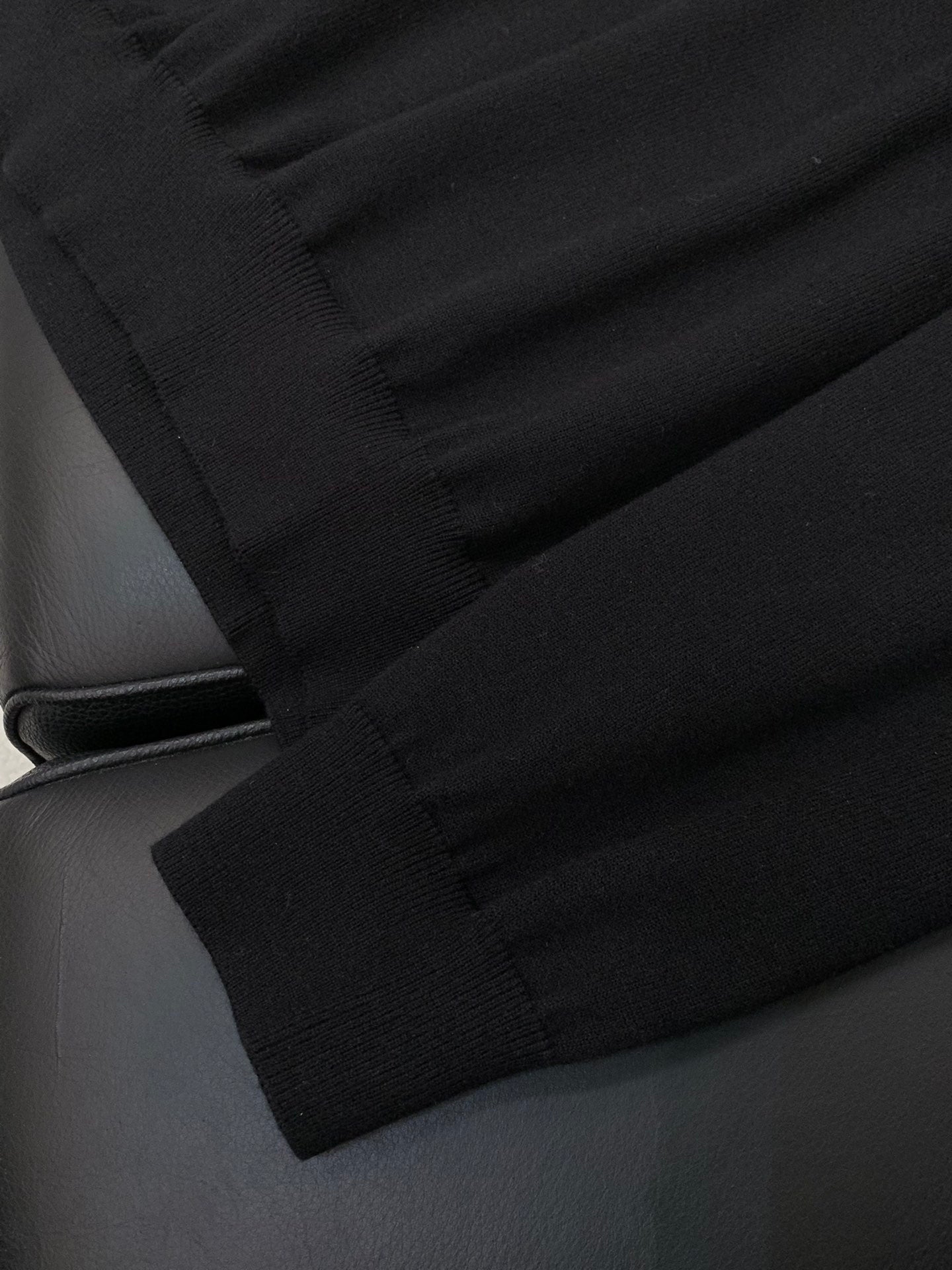 PRADA 25S SWEATER 433