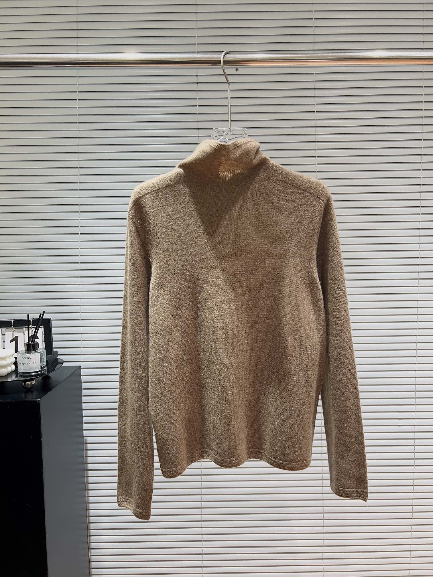 PRADA 25S TURTLENECK SWEATER 414