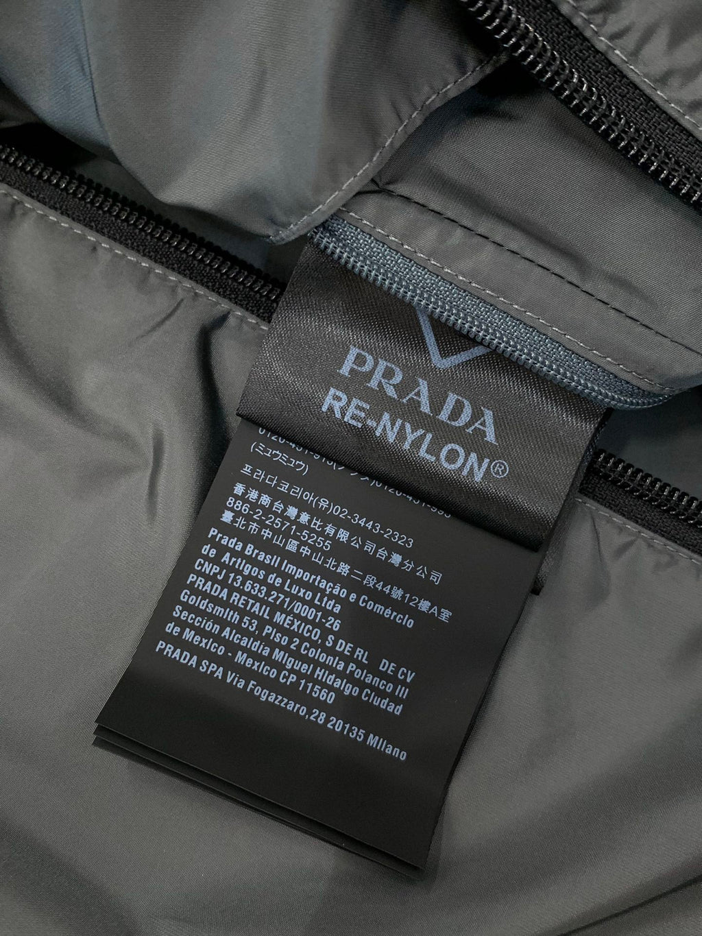 PRADA 25S JACKET 388