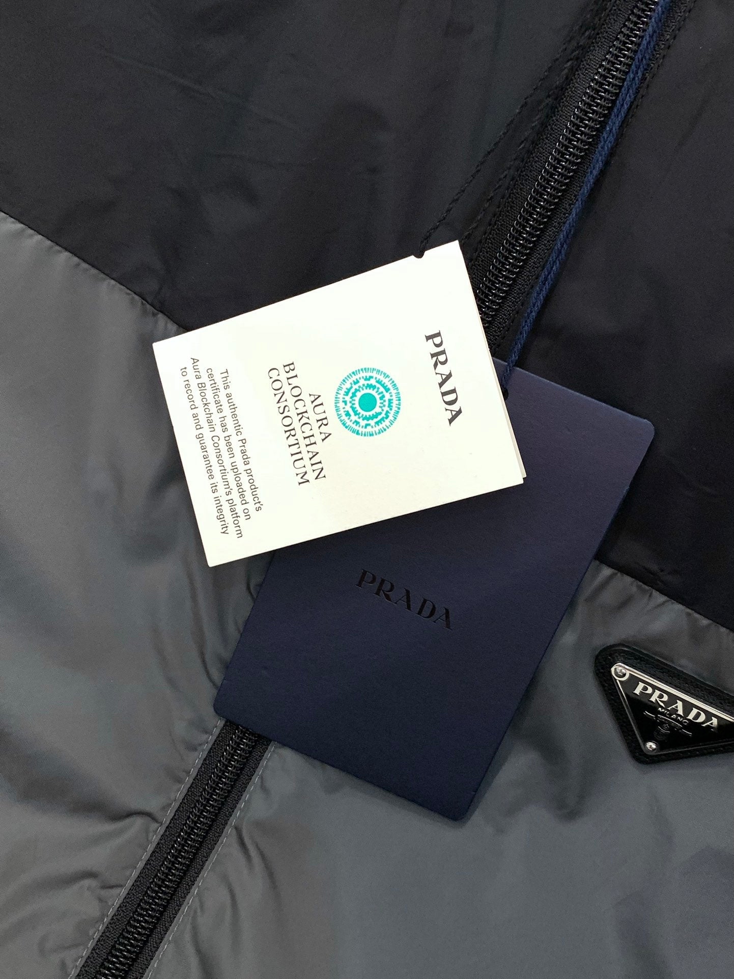 PRADA 25S JACKET 388