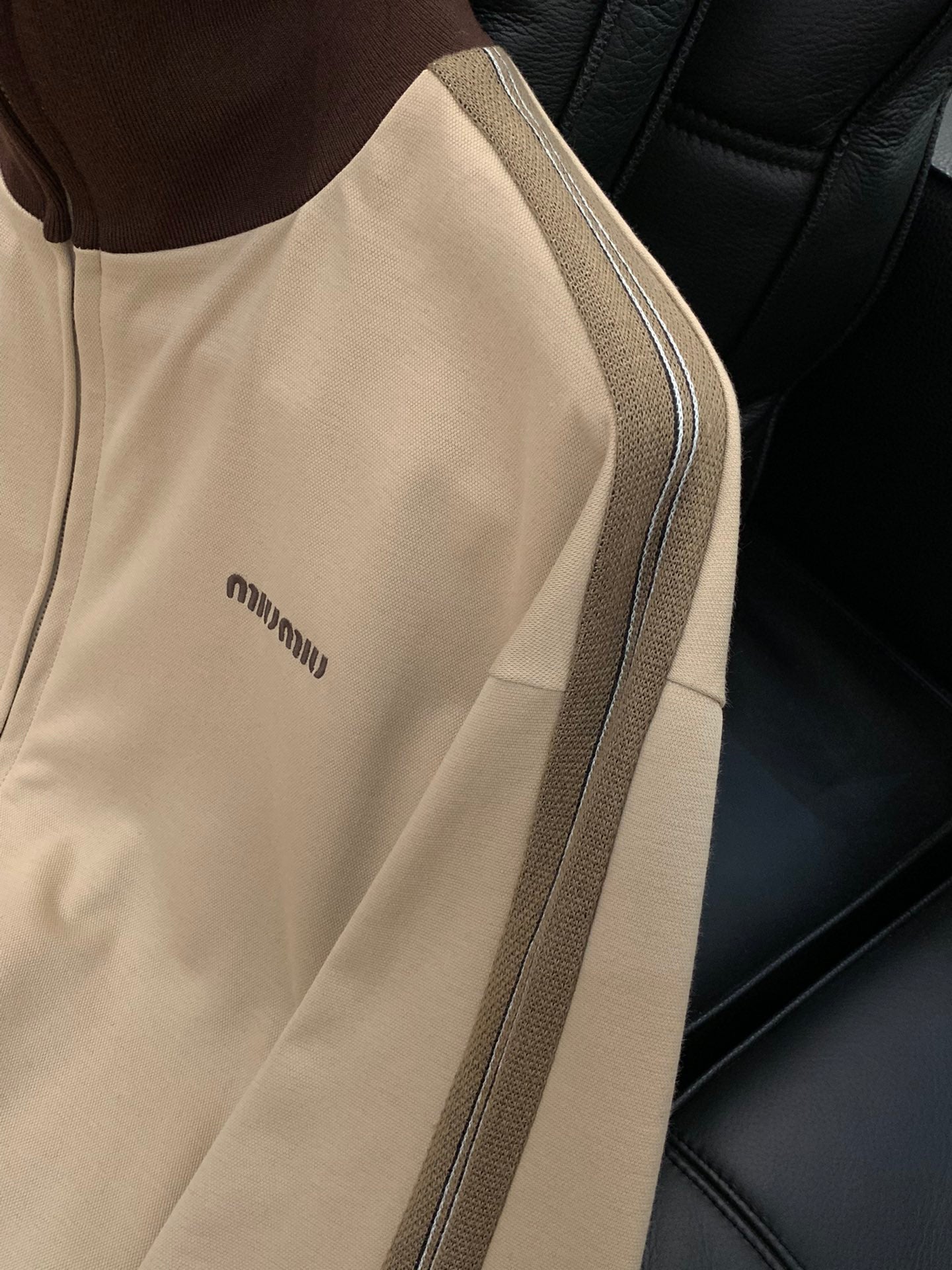 MIUMIU JACKET STYLE 846