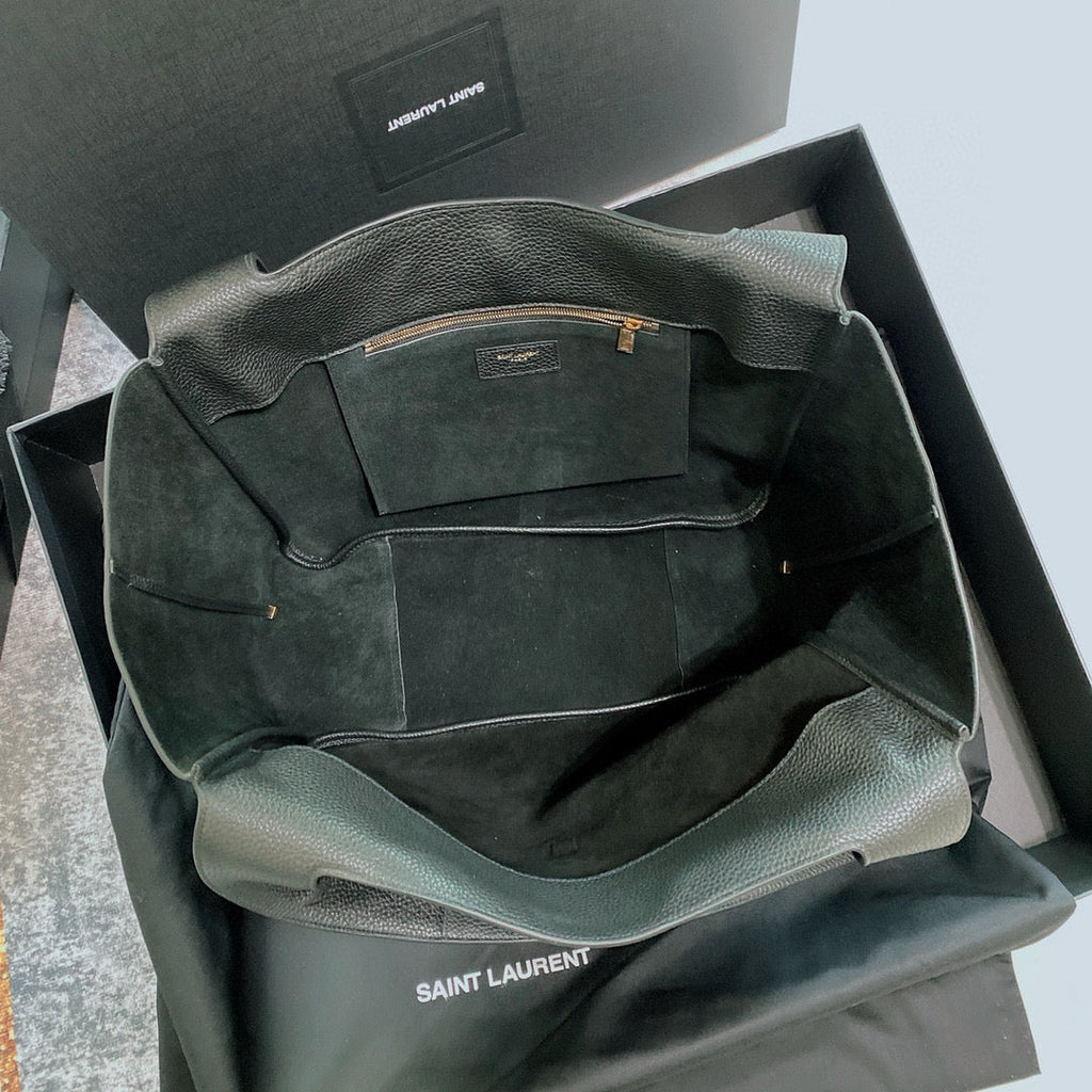 LE 5 À 7 BEA IN GRAINED LEATHER BLACK