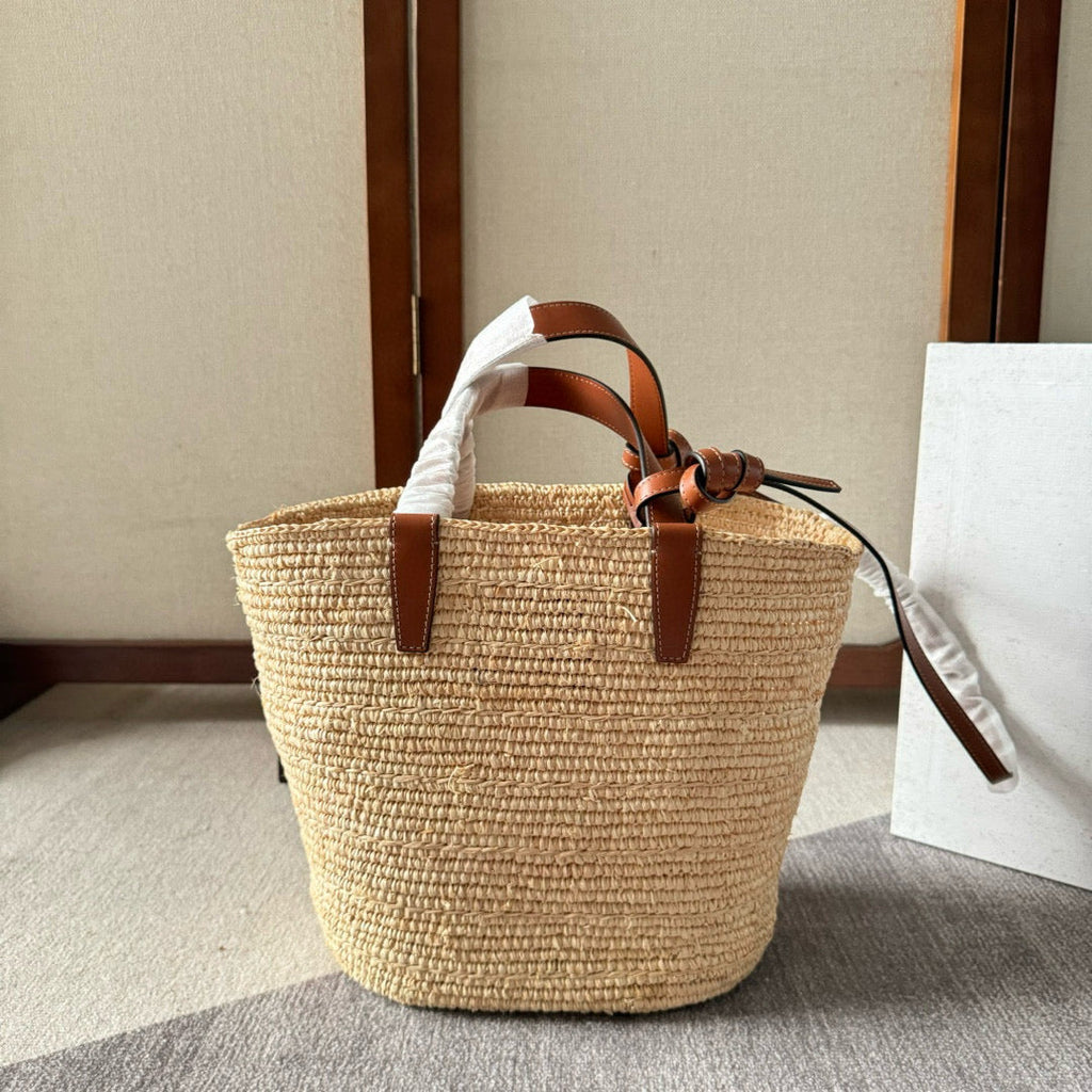 TEEN SUPPLE CELINE CLASSIC PANIER IN RAFFIA AND CALFSKIN TAN
