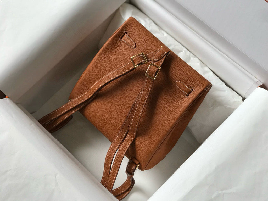 KELLY ADO 22 TOGO BACKPACK IN BROWN CALFSKIN GOLD HARDWARE