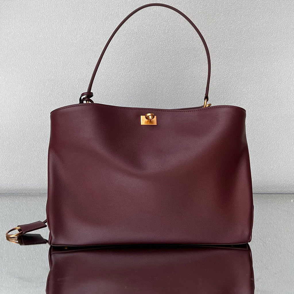 RODEO MEDIUM BAG 35 IN BURGUNDY SMOOTH CALFSKIN GOLD HARDWARE