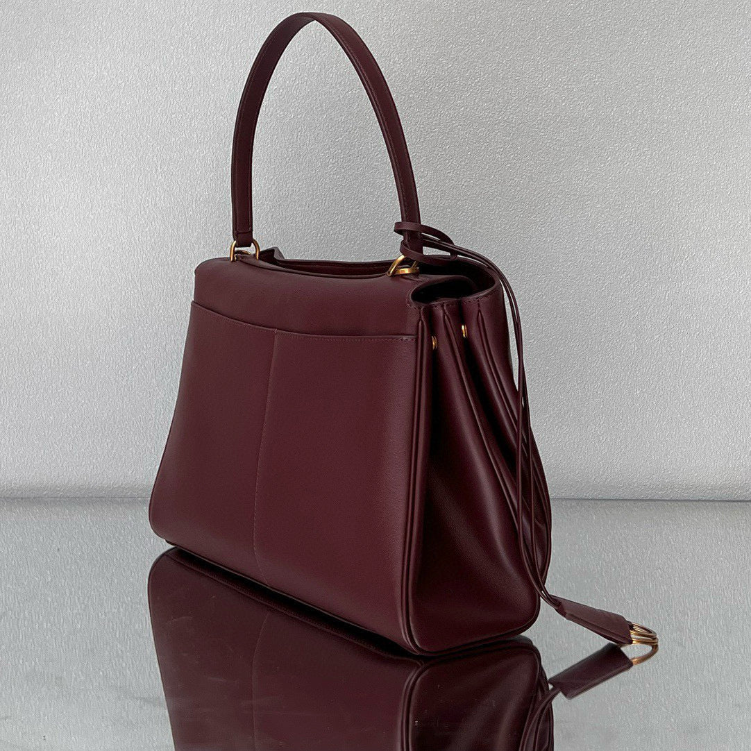 RODEO MEDIUM BAG 35 IN BURGUNDY SMOOTH CALFSKIN GOLD HARDWARE