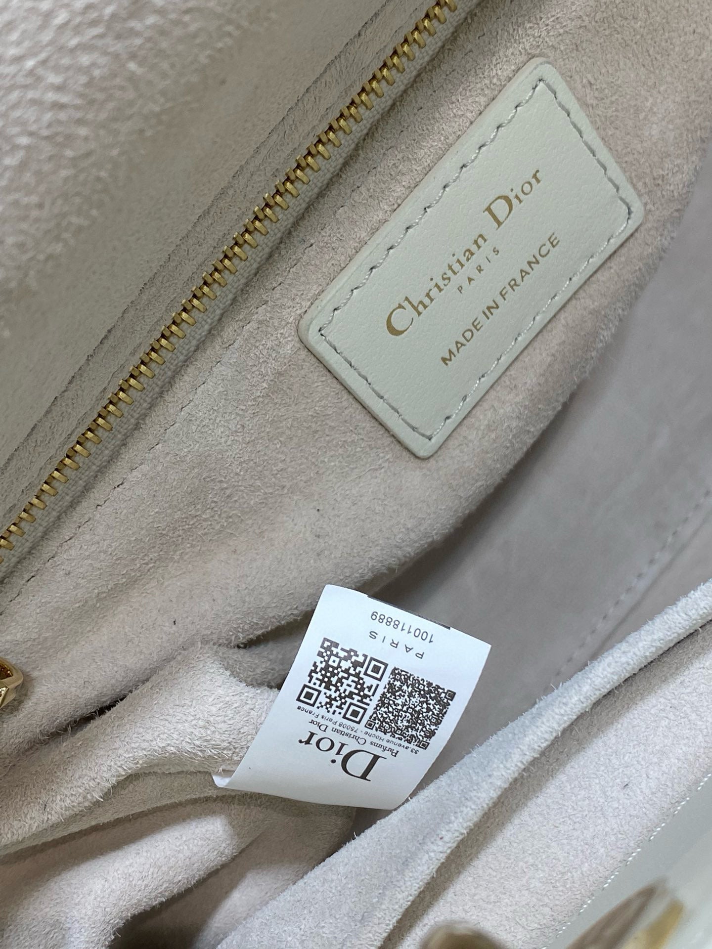 LADY BAG 24 IN WHITE CALFSKIN GOLD HARDWARE