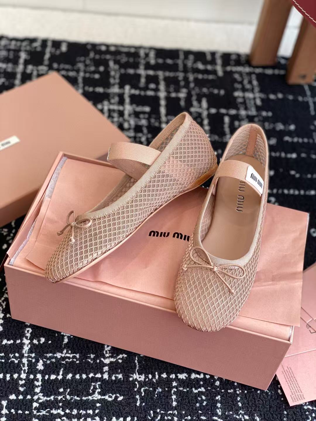 MM BALLET FLAT IN LIGHT PINK MESH