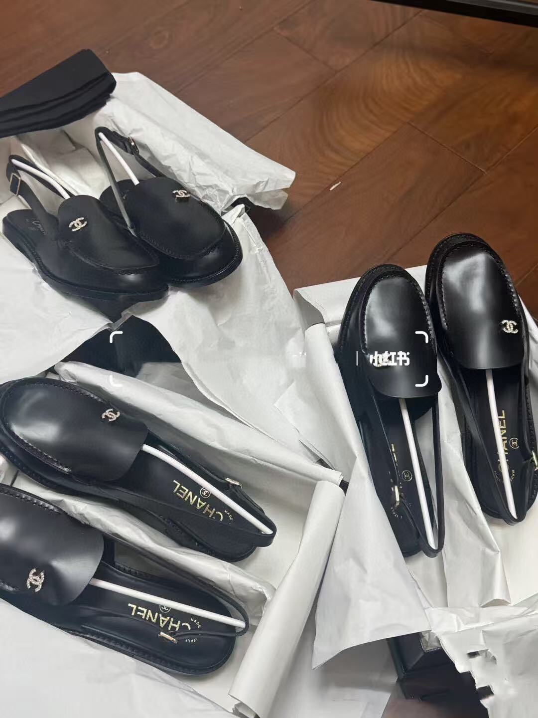 CC MOCCASINS 2025 IN BLACK CALFSKIN