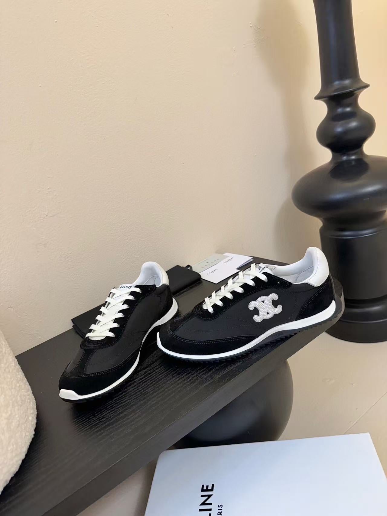 CELINE TRAINRES IN BLACK MIX WHITE SUEDE AND FABRIC