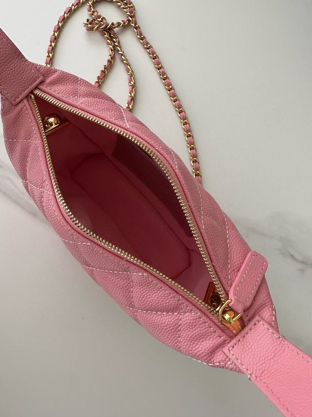 CC TOP HANDLE BAG 19 IN PINK GRAINED CALFSKIN