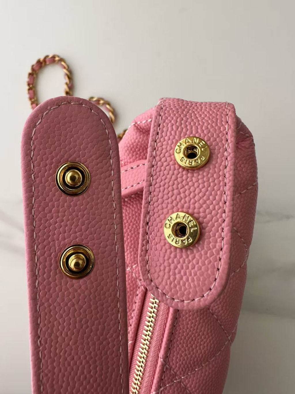 CC TOP HANDLE BAG 19 IN PINK GRAINED CALFSKIN