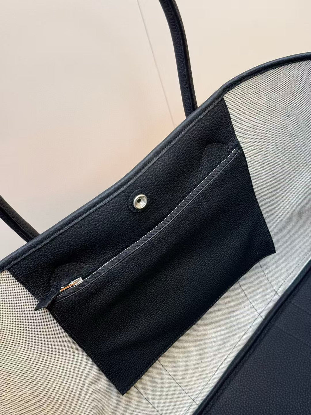 TOTE BAG 40 IN GREY AND BLACK CANVAS MIX CALFSKIN TRIM