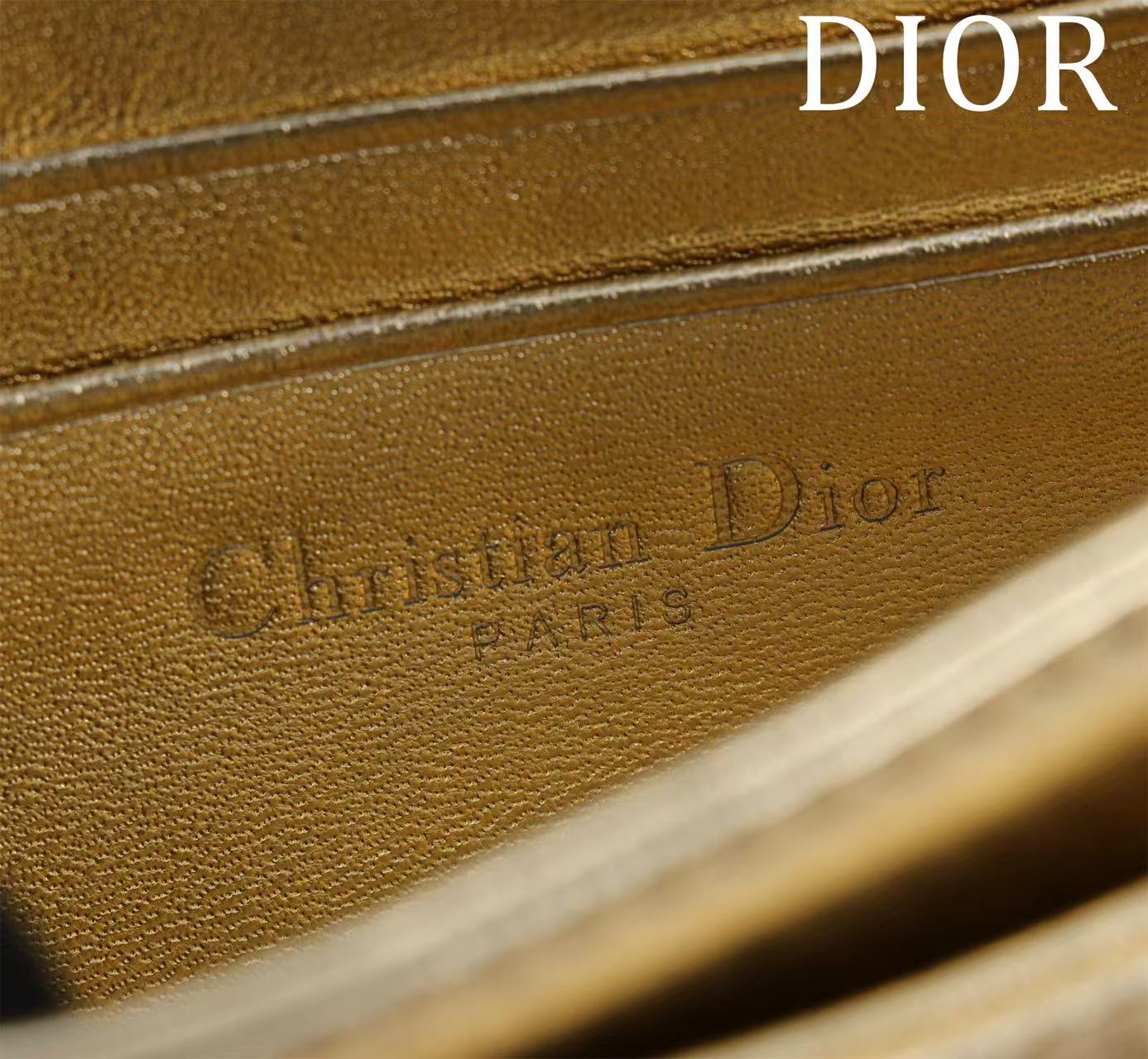 CD BAG 21 IN GOLD CALFSKIN WITH GOLD HARDWARE