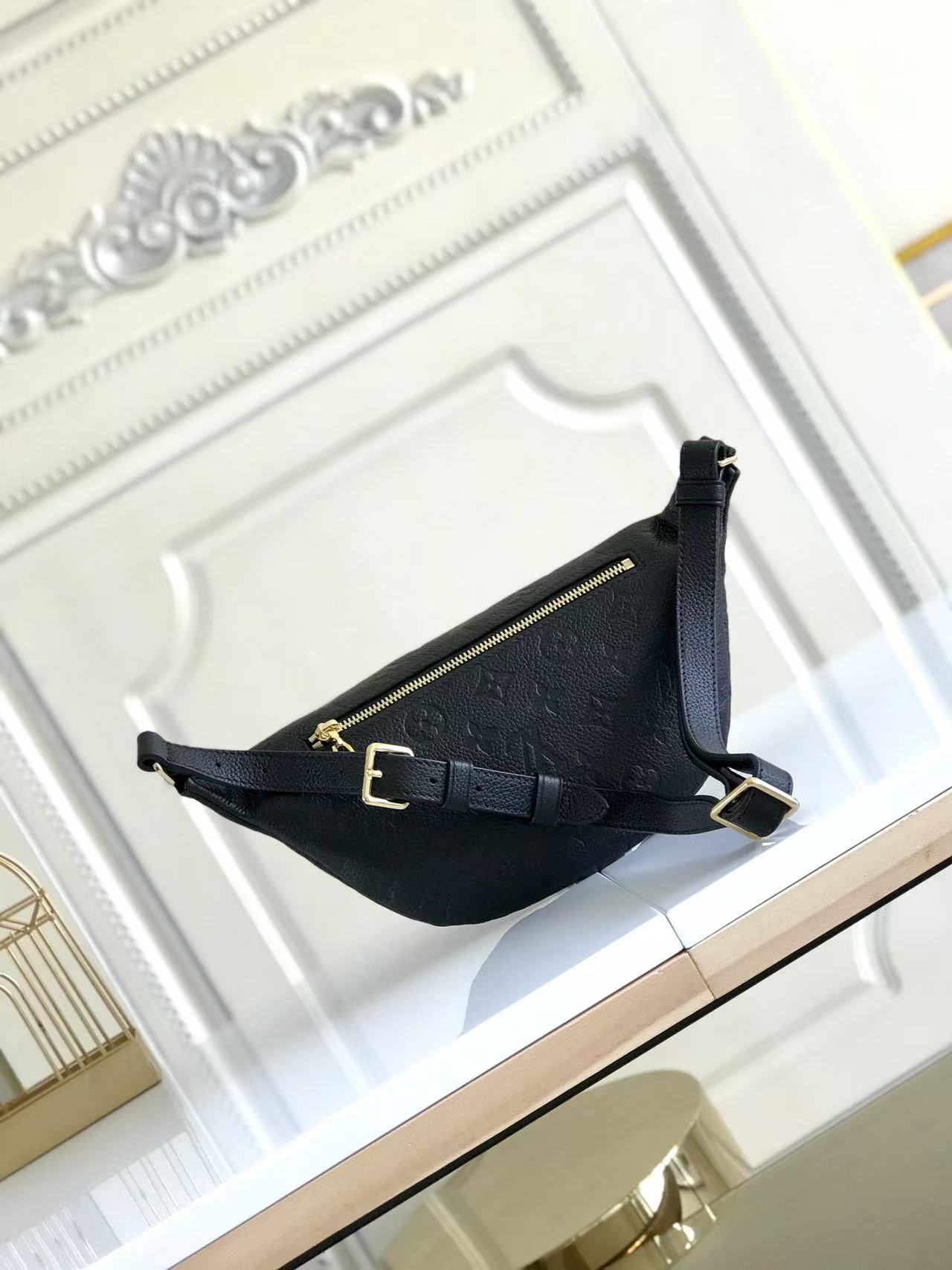 PRE-LOVED BUMBAG 37 IN BAG EMBOSSED MONOGRAM CALFSKIN TP3