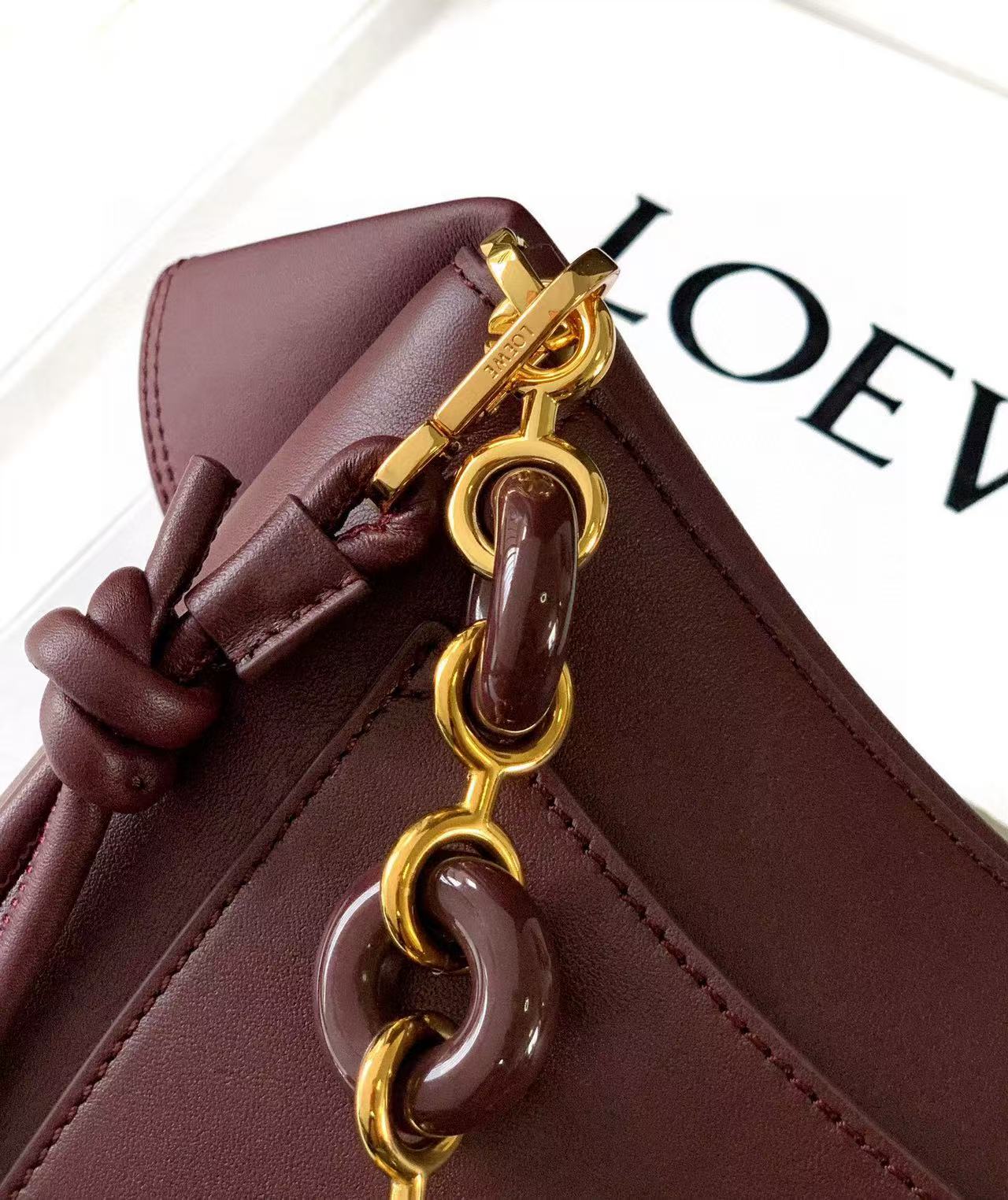 LOE OLA BAG 26 IN BURGUNDY RED CALFSKIN