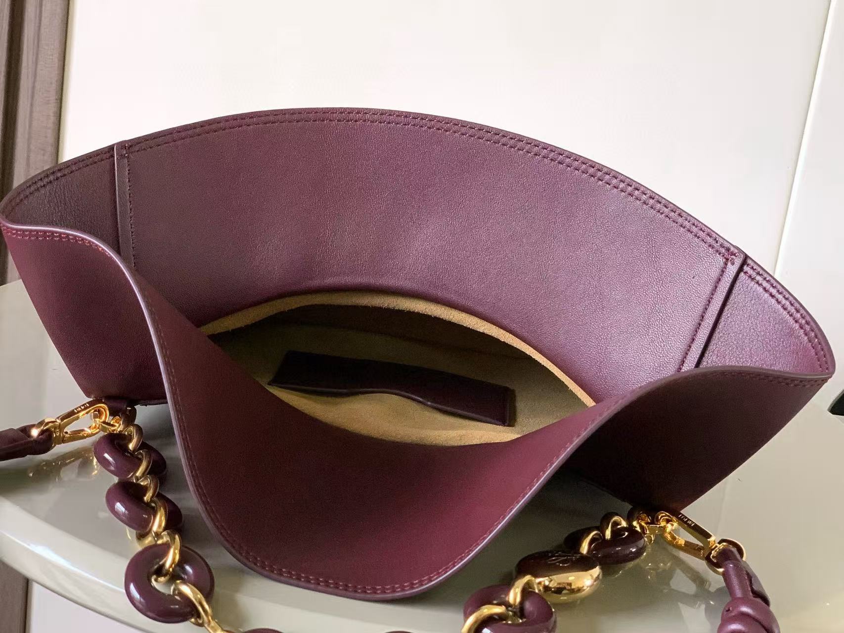 LOE OLA BAG 26 IN BURGUNDY RED CALFSKIN
