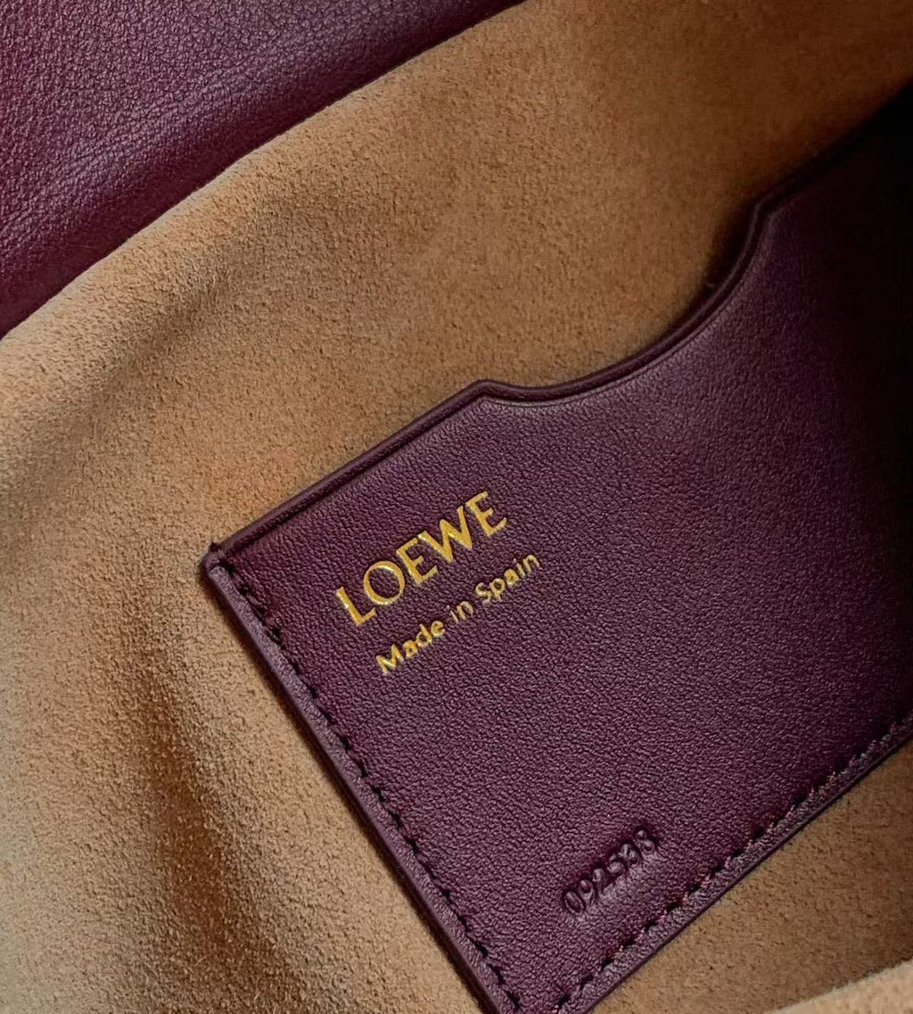 LOE OLA BAG 26 IN BURGUNDY RED CALFSKIN