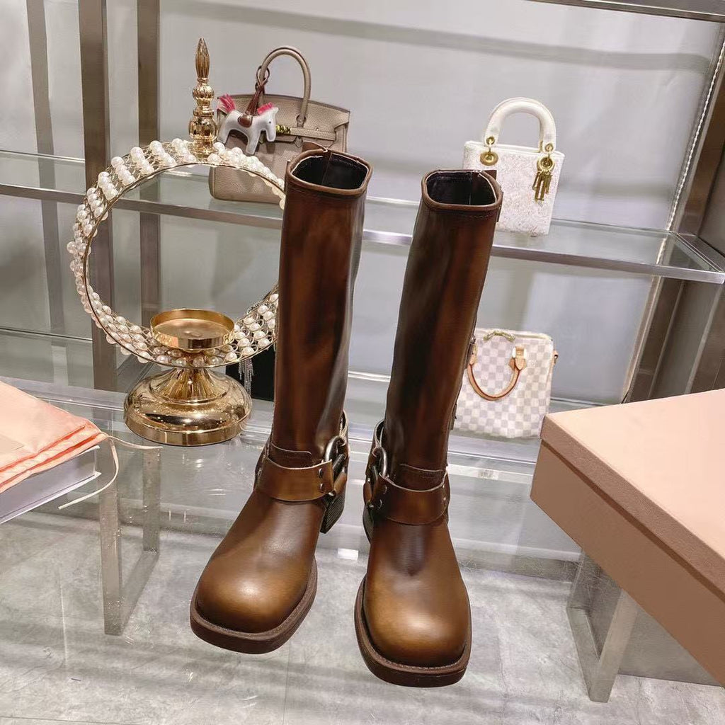 THICK-SOLED BUCKLE BOOTS IN BRORN CALFSKIN