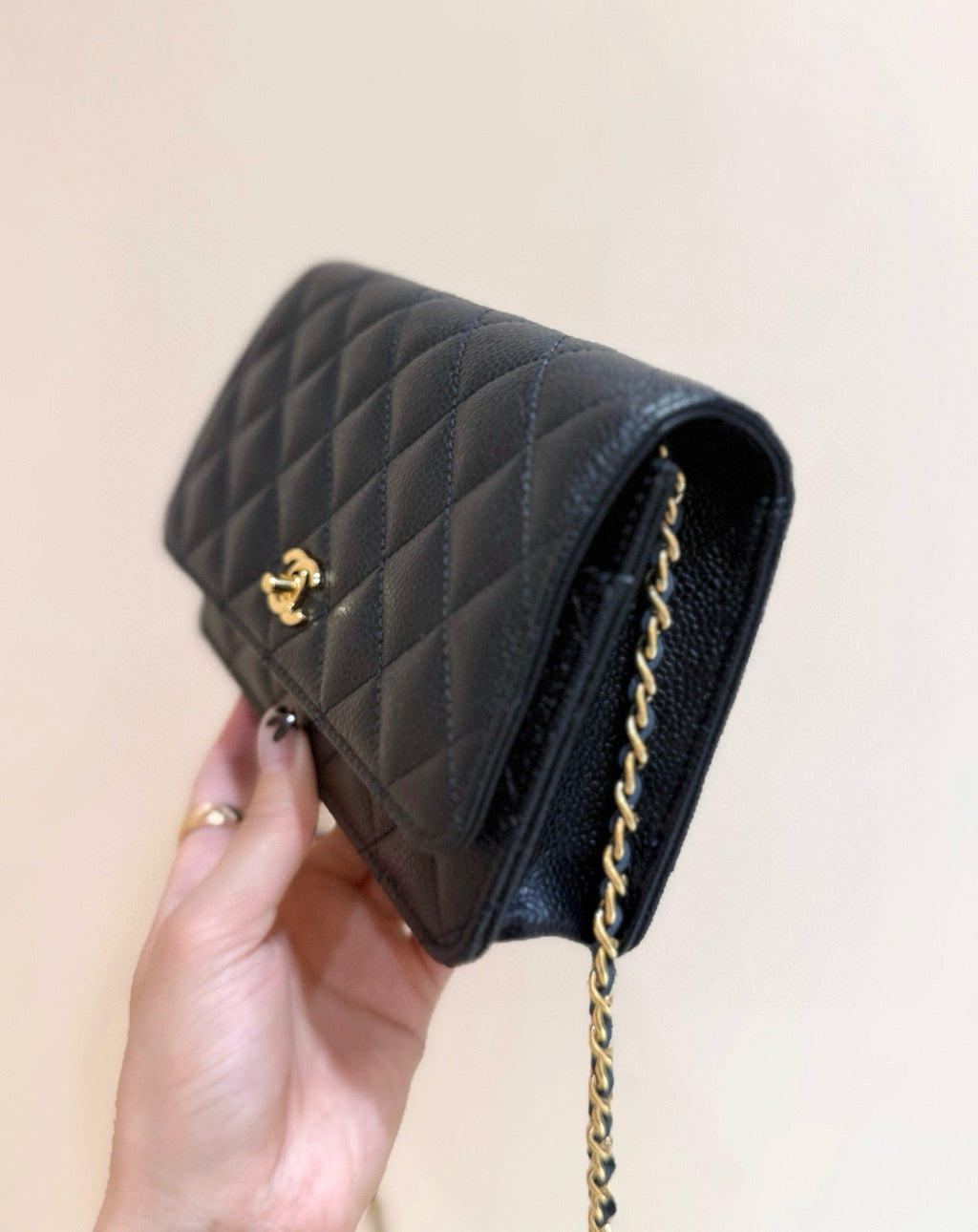 CHANEL 25S MINI FLAP BAG 19 IN BLACK CALFSKIN GOLD HARDWARE
