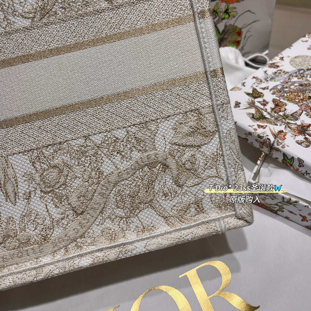 CD BOOK TOTE BAG 36 IN IVORY BEIGE EMBROIDERED CANVAS