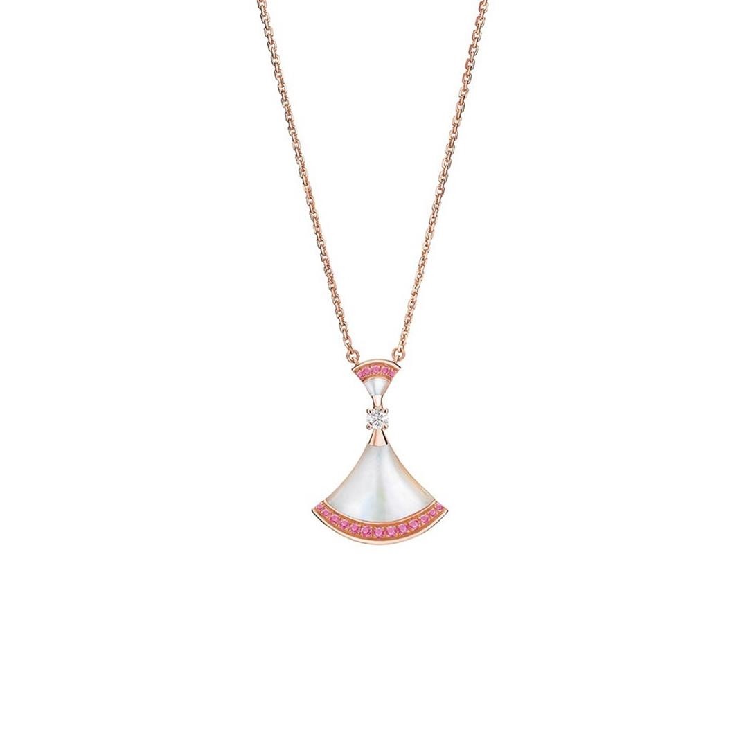 bulgari-divas-dream-necklace-rose-gold-mother-of-pearl-and-pink-sapphires-ref-357220-coral-5_0fafe085-c70c-41f8-a3bd-64dde48ffde9.jpg