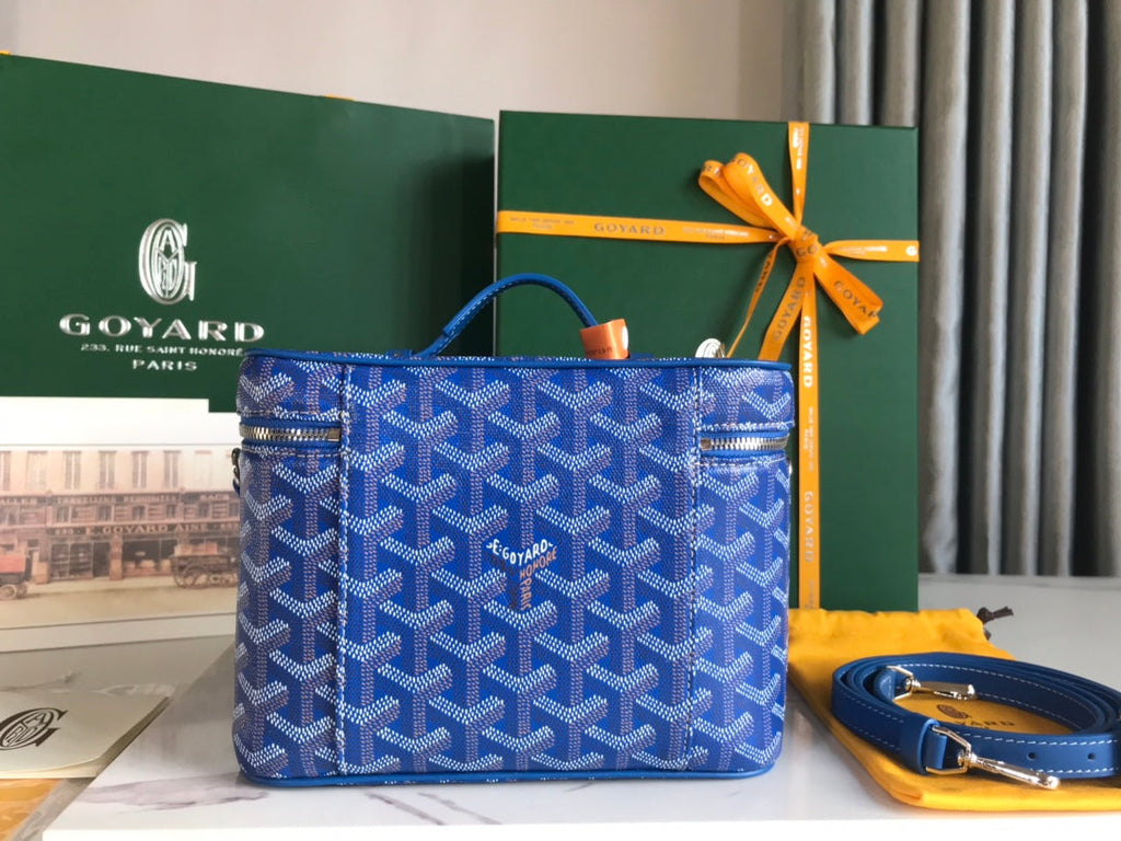 MUSE VANITY CASE 20 IN BLUE GOYARDINE CANVAS