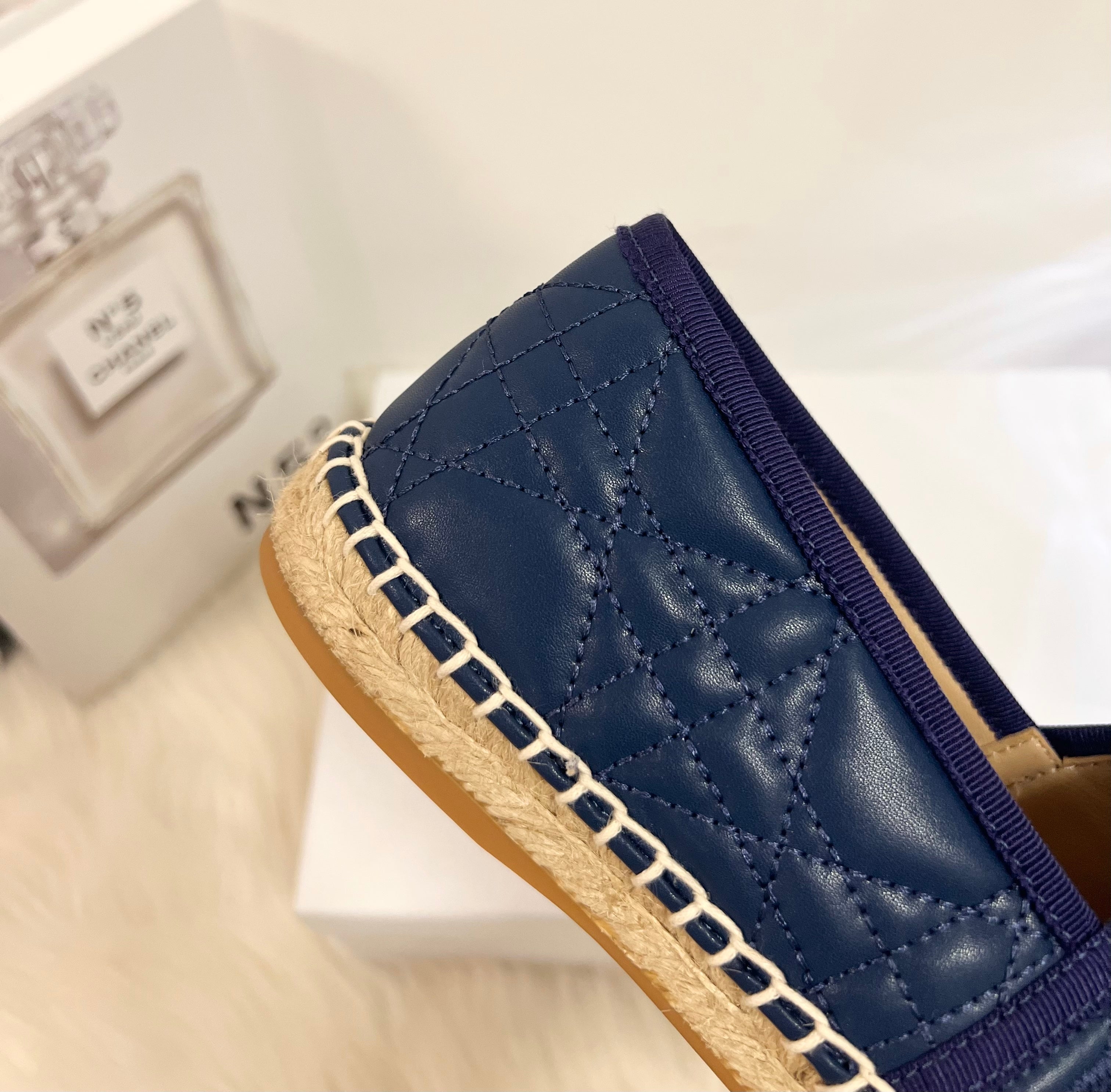 GRANVILLE ESPADRILLE NAVY BLUE QUILTED CANNAGE CALFSKIN