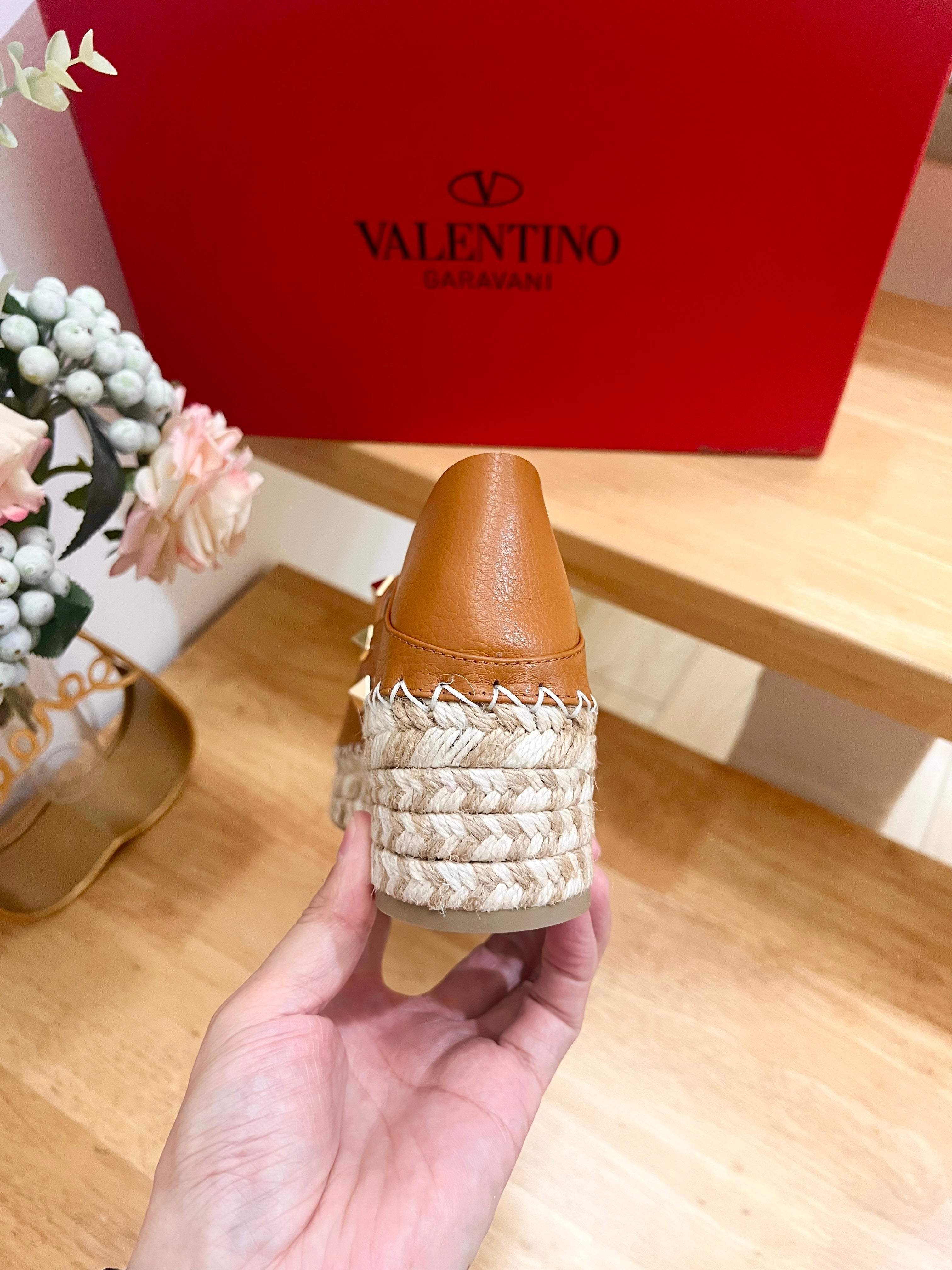 FLAT ESPADRILLE IN BRONZE BROWN CALFSKIN 2 CM WITH STUDS