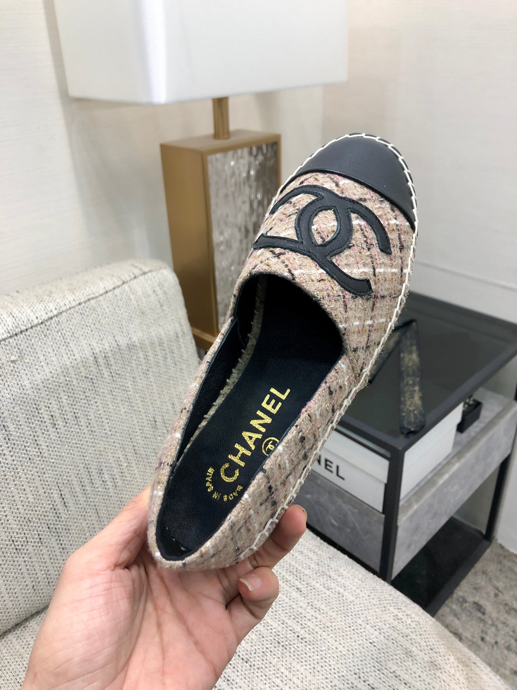 ESPADRILLE CAMEL BEIGE TWEED FABRIC AND BLACK CALFSKIN FLATS