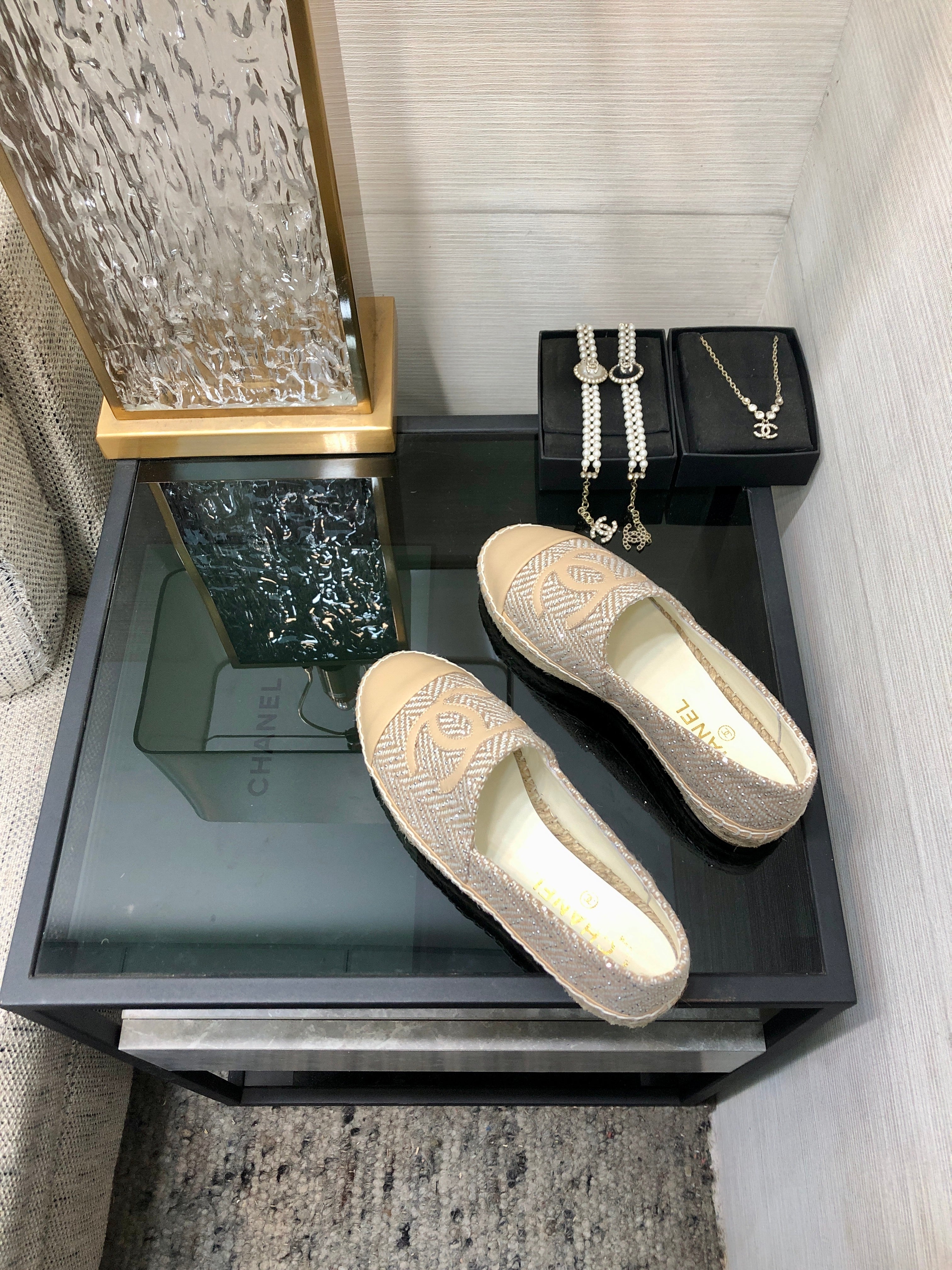 ESPADRILLE BISQUE BEIGE TWEED FABRIC AND CALFSKIN FLATS