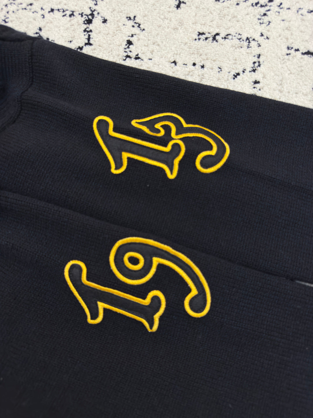 PRADA 25S CARDIGAN 541