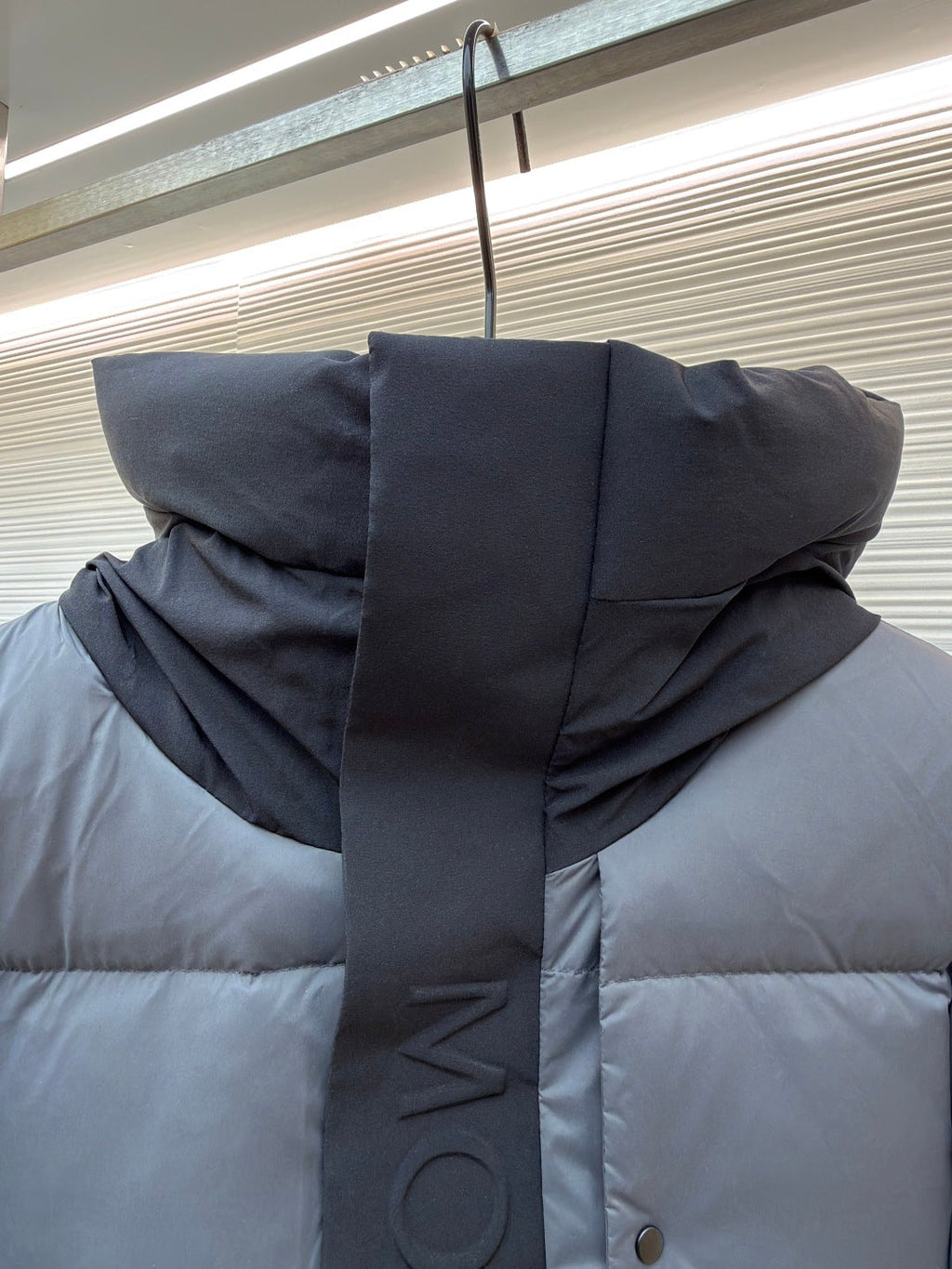 MONCLER 25S DOWN JACKET 218