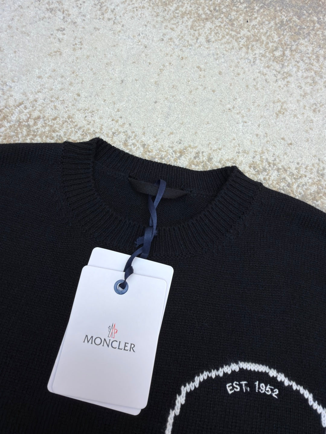 MONCLER 25S LONG-SLEEVE CREW NECK SWEATER 235