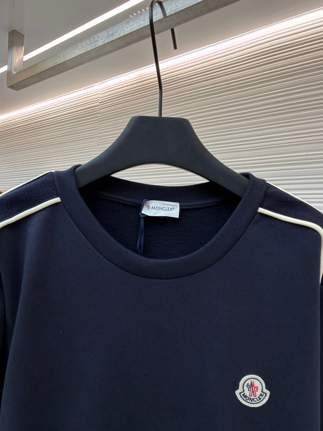 MONCLER SWEATSHIRT STYLE 161