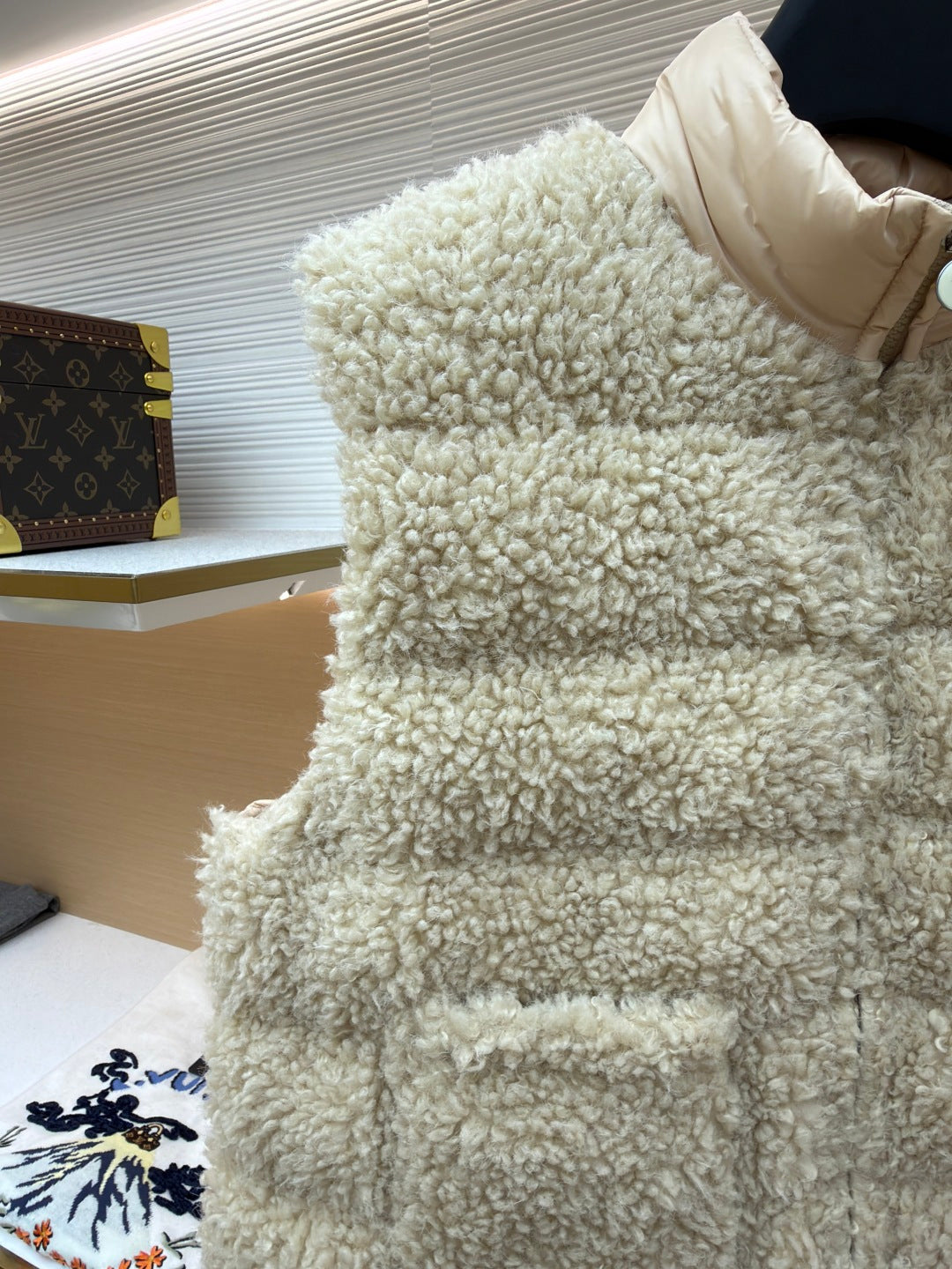 MONCLER WOOL GILET STYLE 157