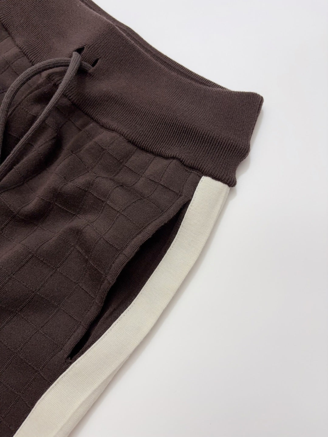 HERMES 25S STRAIGHT-LEG KNIT PANTS 194