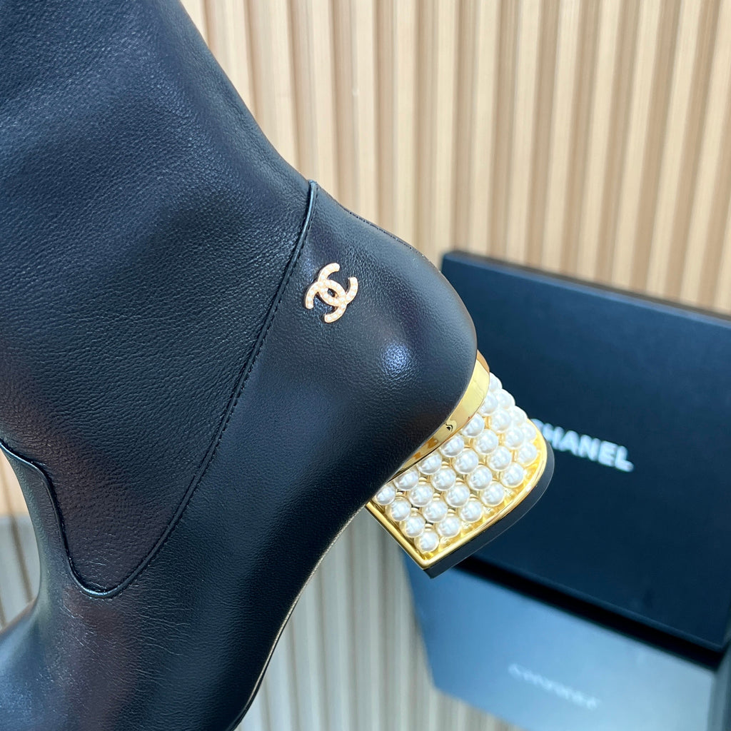 CHANEL 25S TALL BOOTS WITH PEARL DETAILS 50MM IN BLACK SUEDE AND CALFSKIN