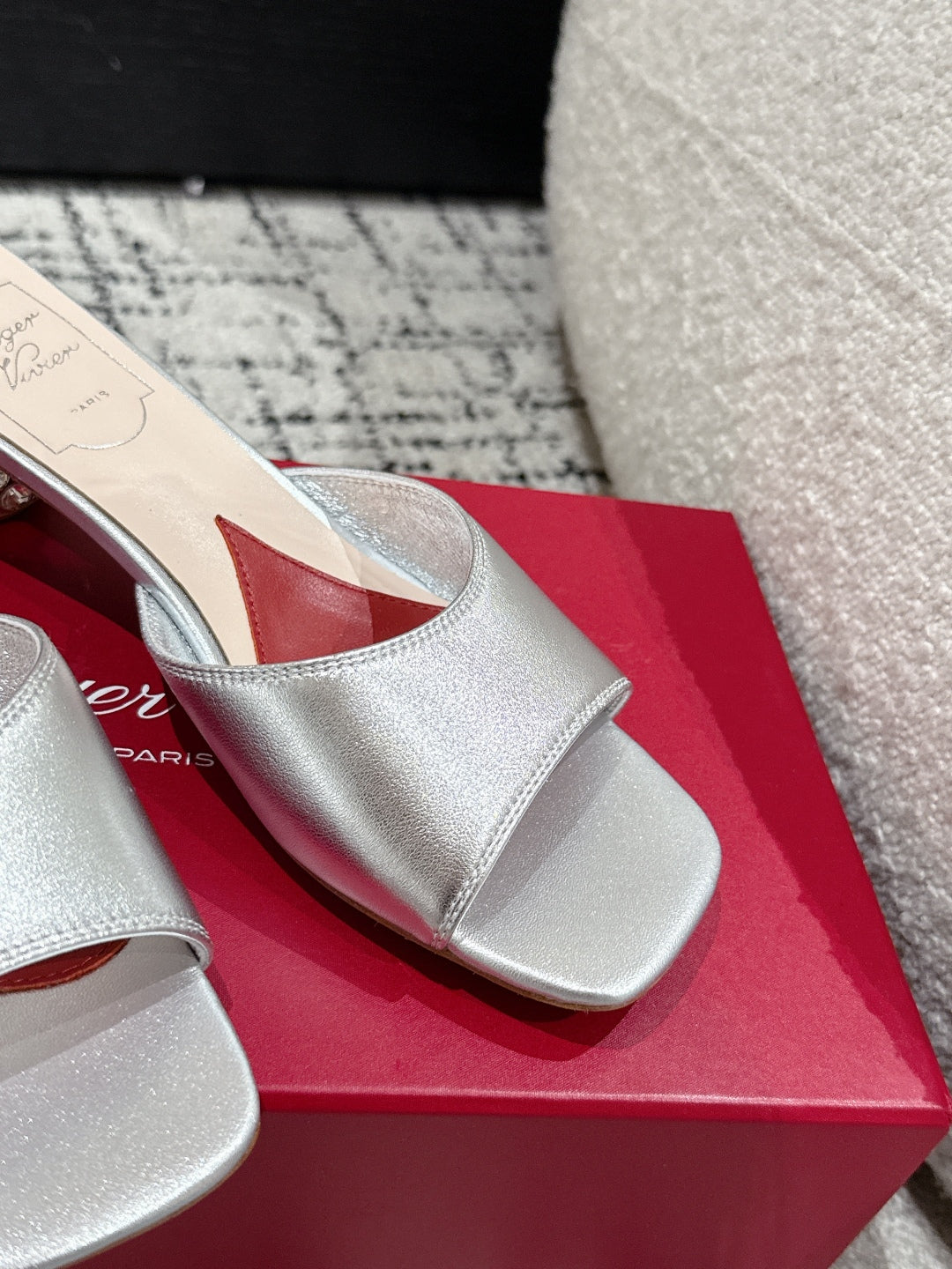 ROGER VIVIER 25S CRYSTAL HEEL MULE IN SILVER CALFSKIN