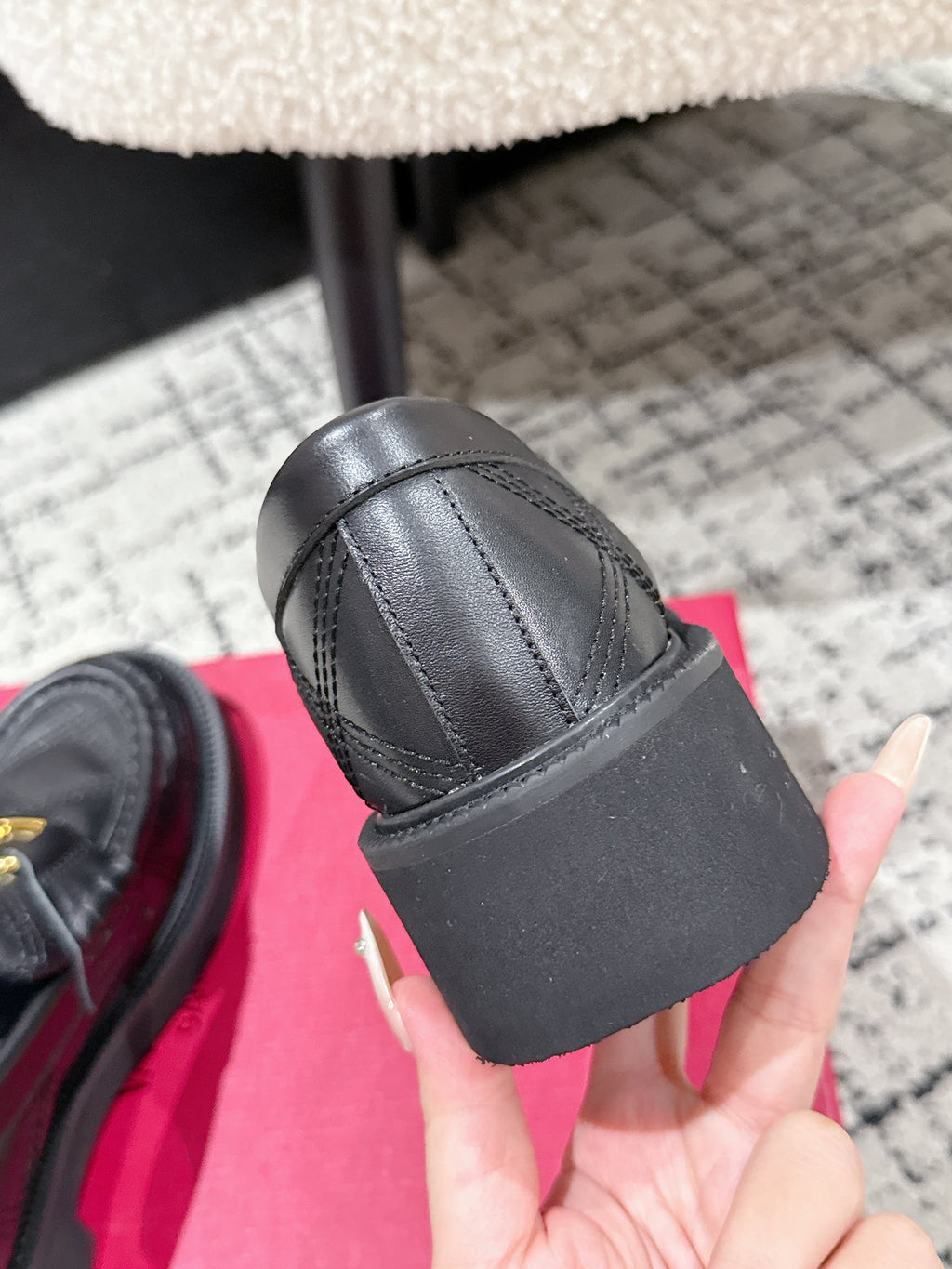 VLTN LOAFER 25S IN MATTE BLACK LEATHER WITH GOLD HARDWARE