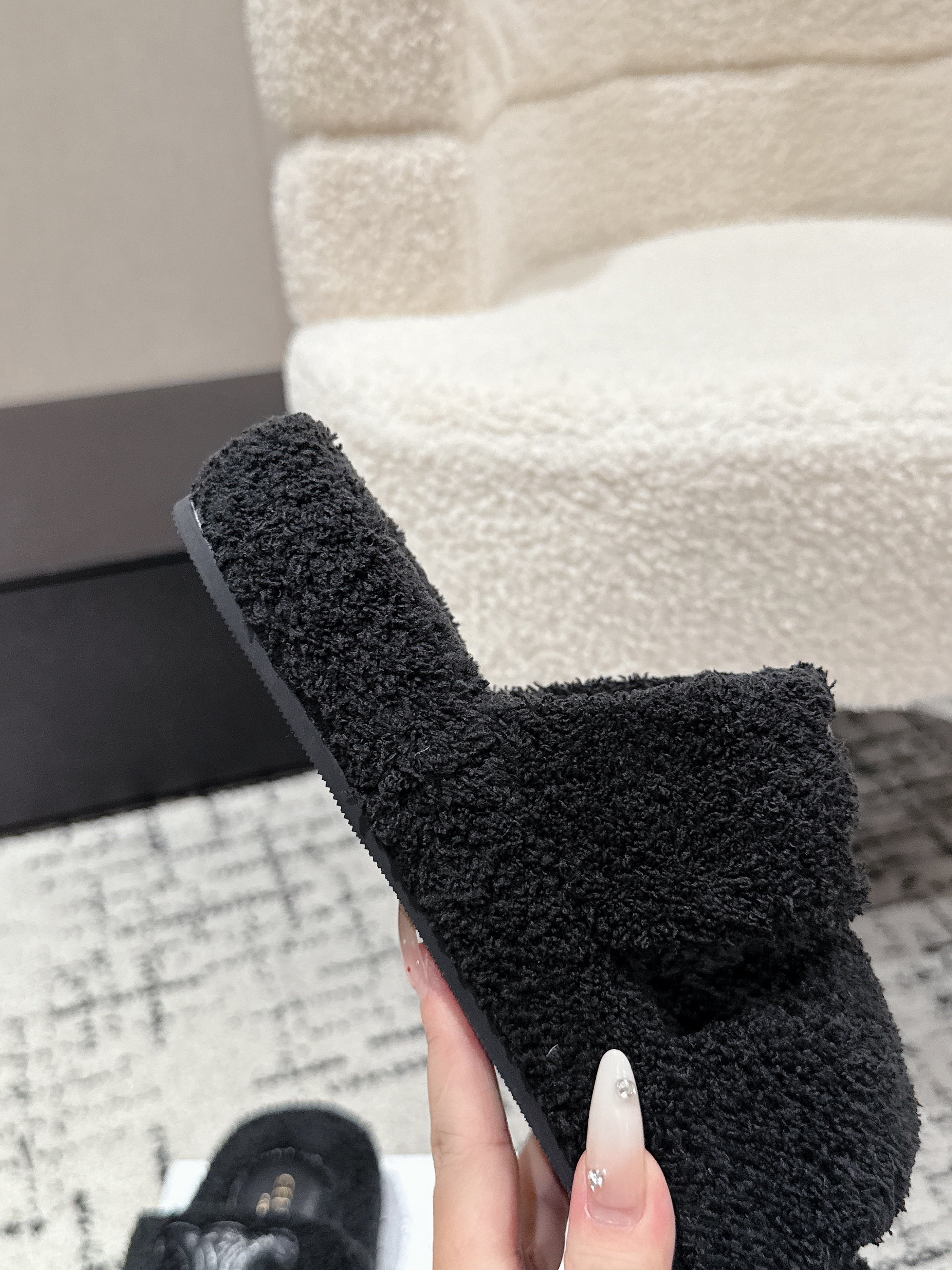 CELINE 25S SLIDES TRIOMPHE IN BLACK SPONGE FABRIC