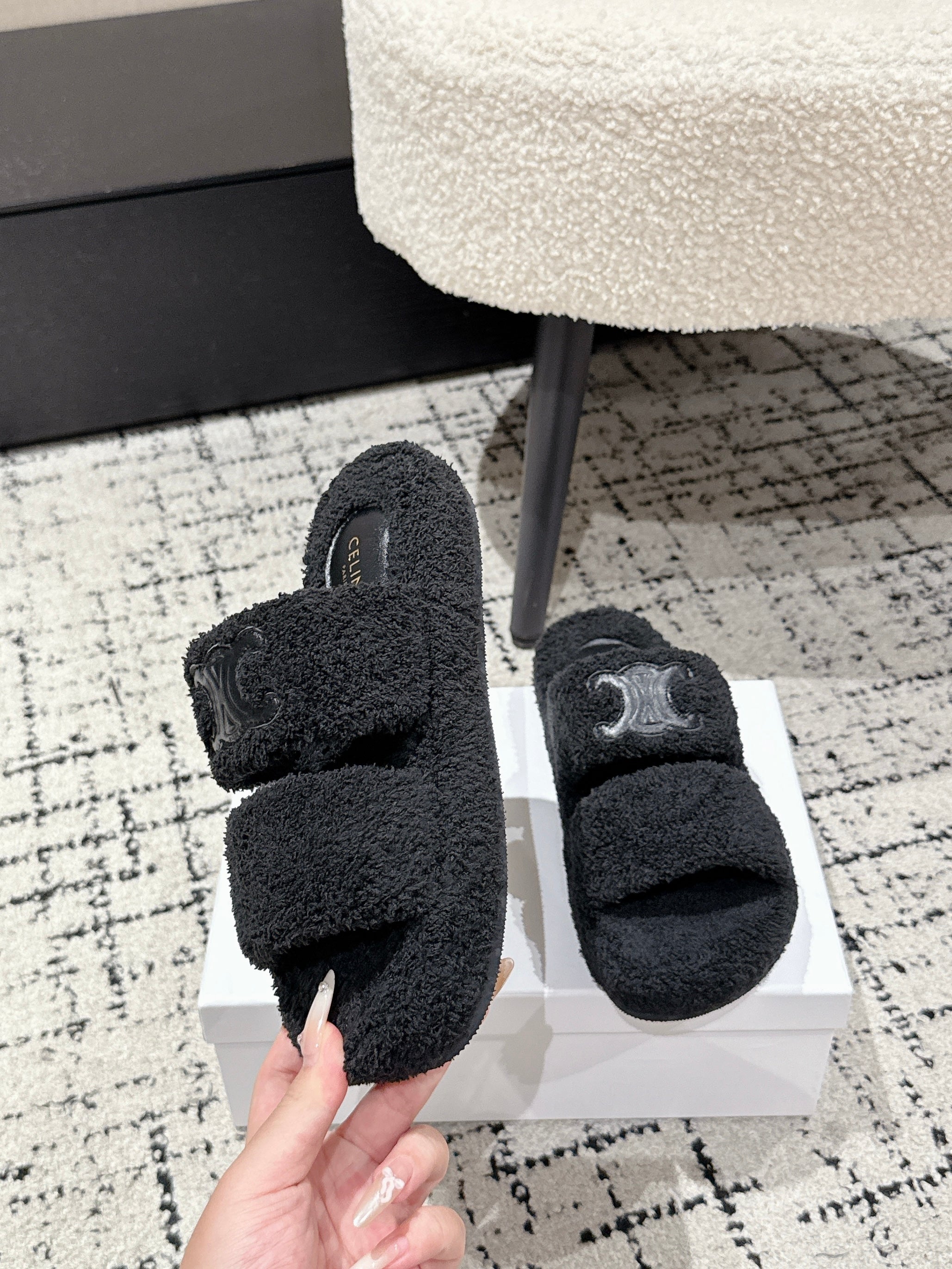 CELINE 25S SLIDES TRIOMPHE IN BLACK SPONGE FABRIC