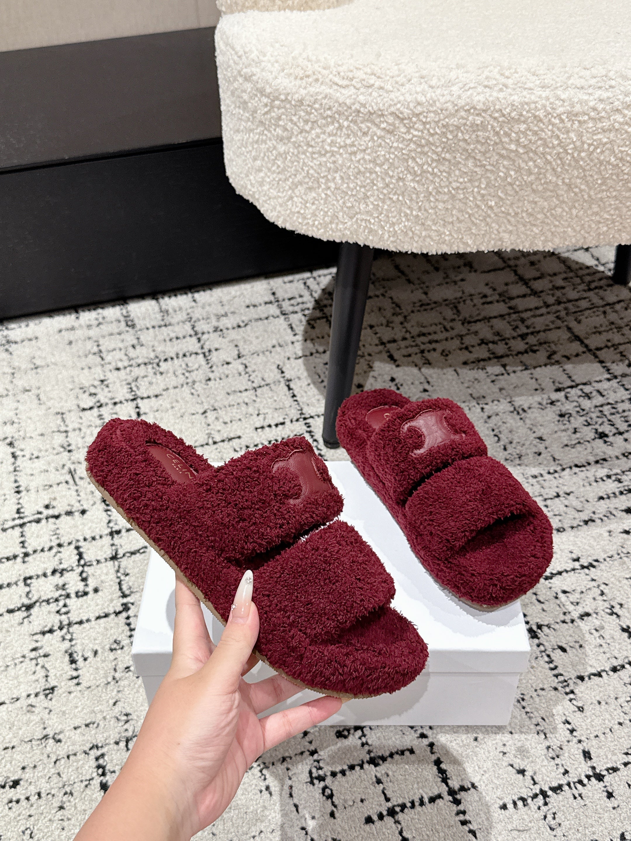 CELINE 25S SLIDES TRIOMPHE IN WINE RED SPONGE FABRIC