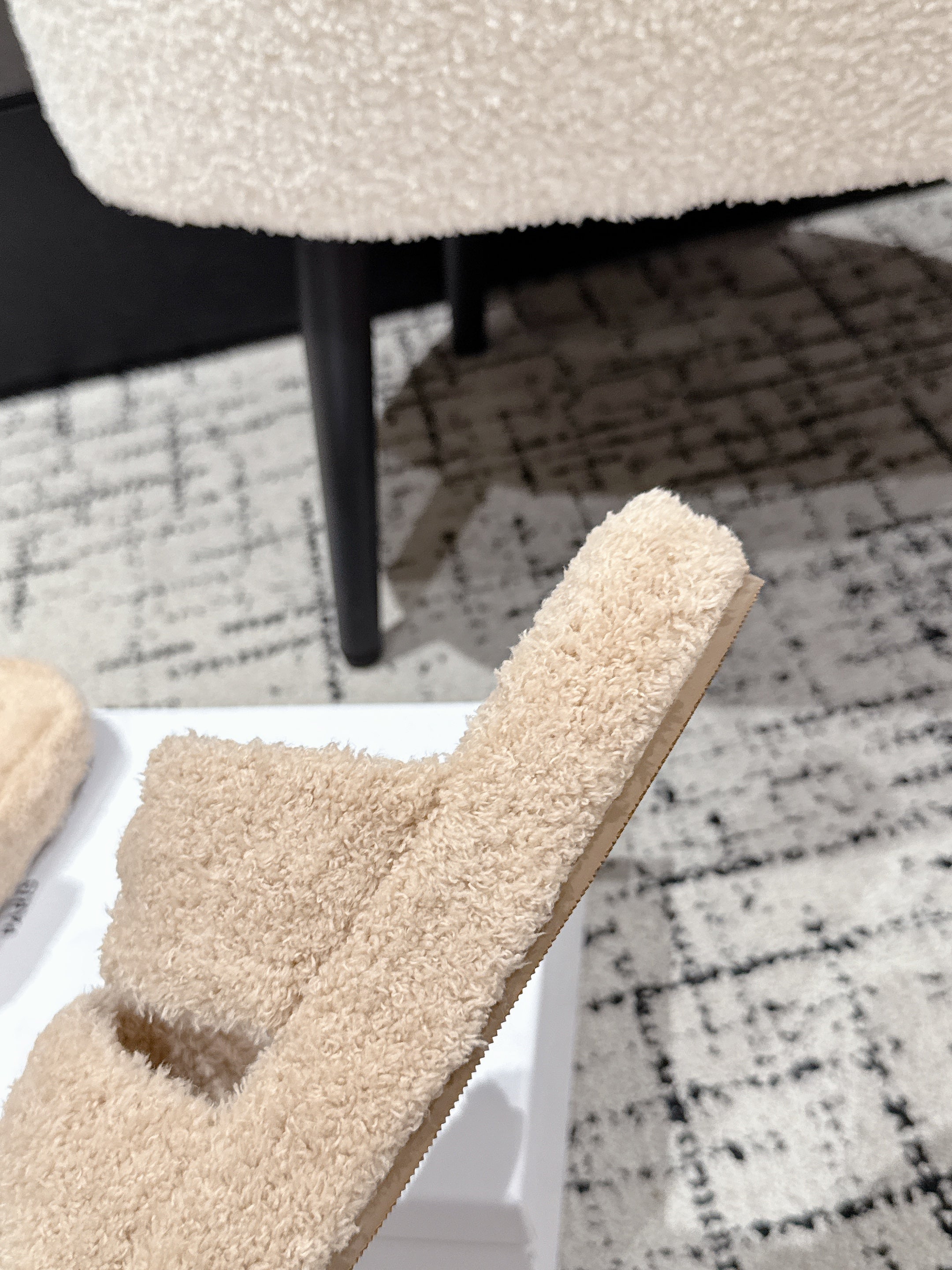 CELINE 25S SLIDES TRIOMPHE IN BIEGE SPONGE FABRIC