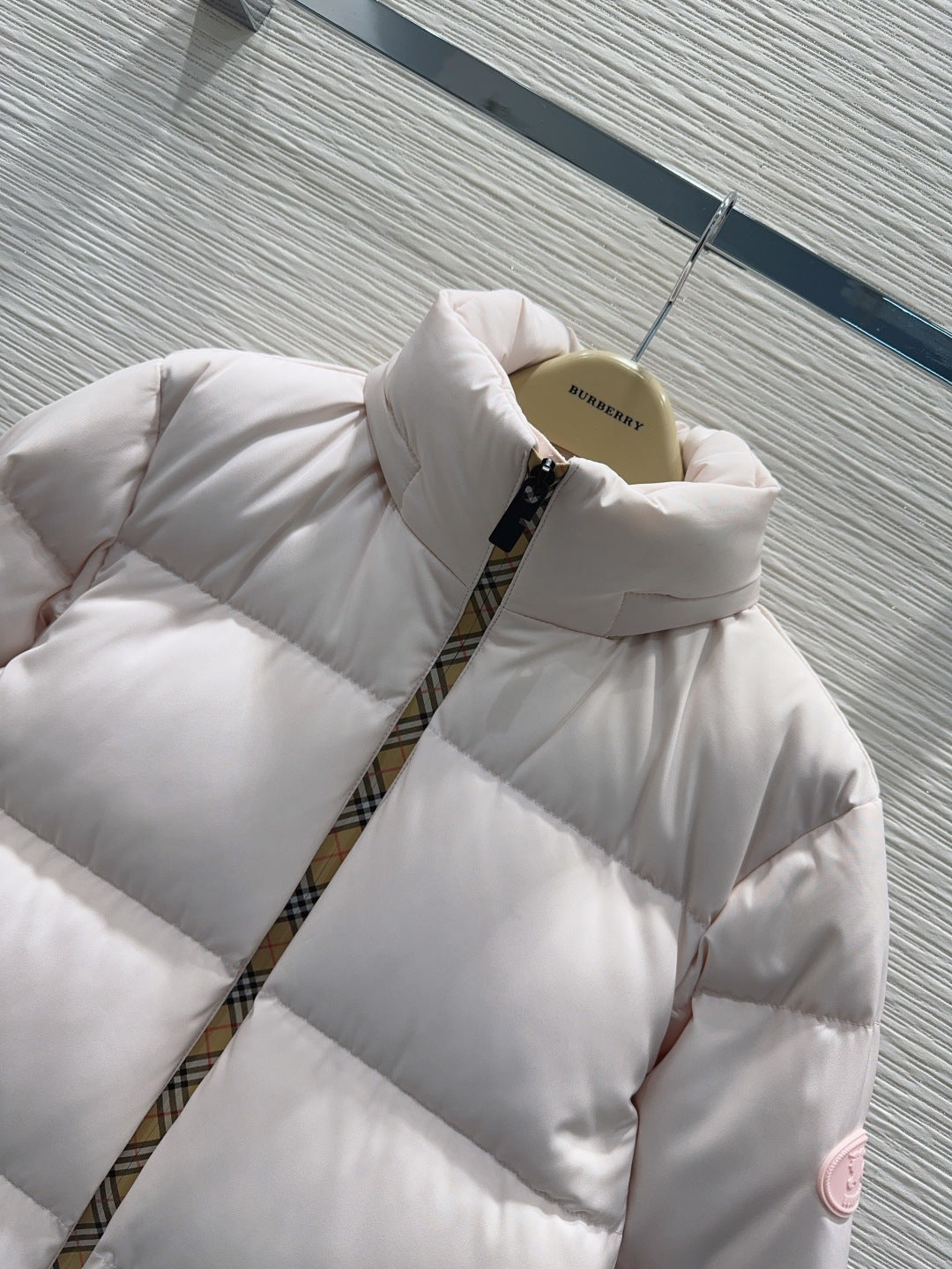 BURBERRY 25S DOWN JACKET 312