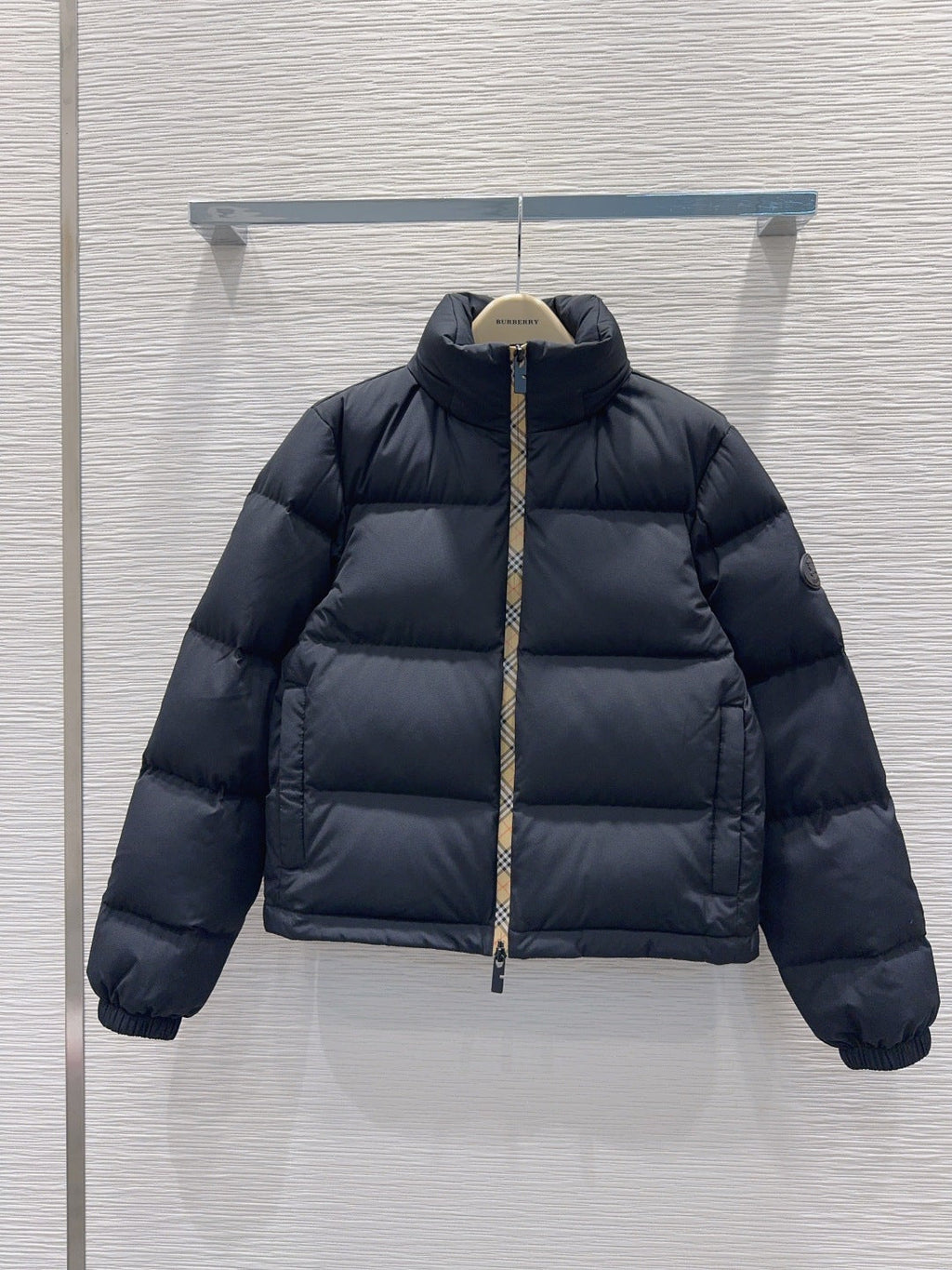 BURBERRY 25S DOWN JACKET 311