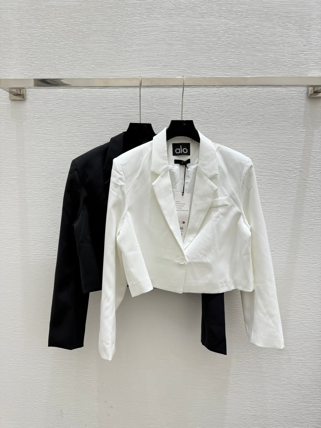 ALO CROPPED BLAZER STYLE 88