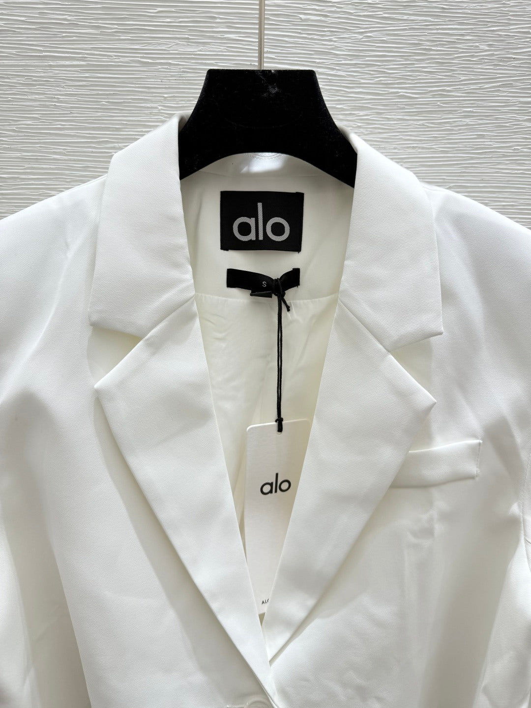 ALO CROPPED BLAZER STYLE 87