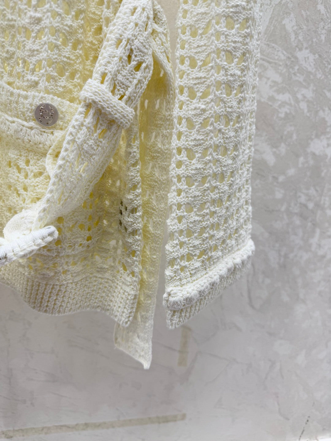 CHANEL 25S OPEN-KNIT WAIST-TIE SWEATER 528