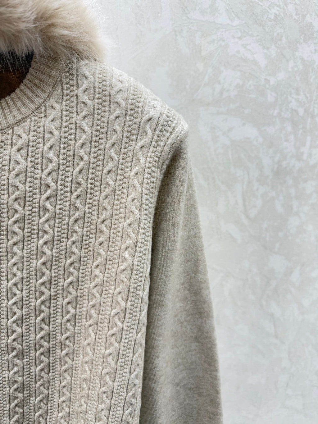 CHANEL 25S SWEATER WITH SCARF 522